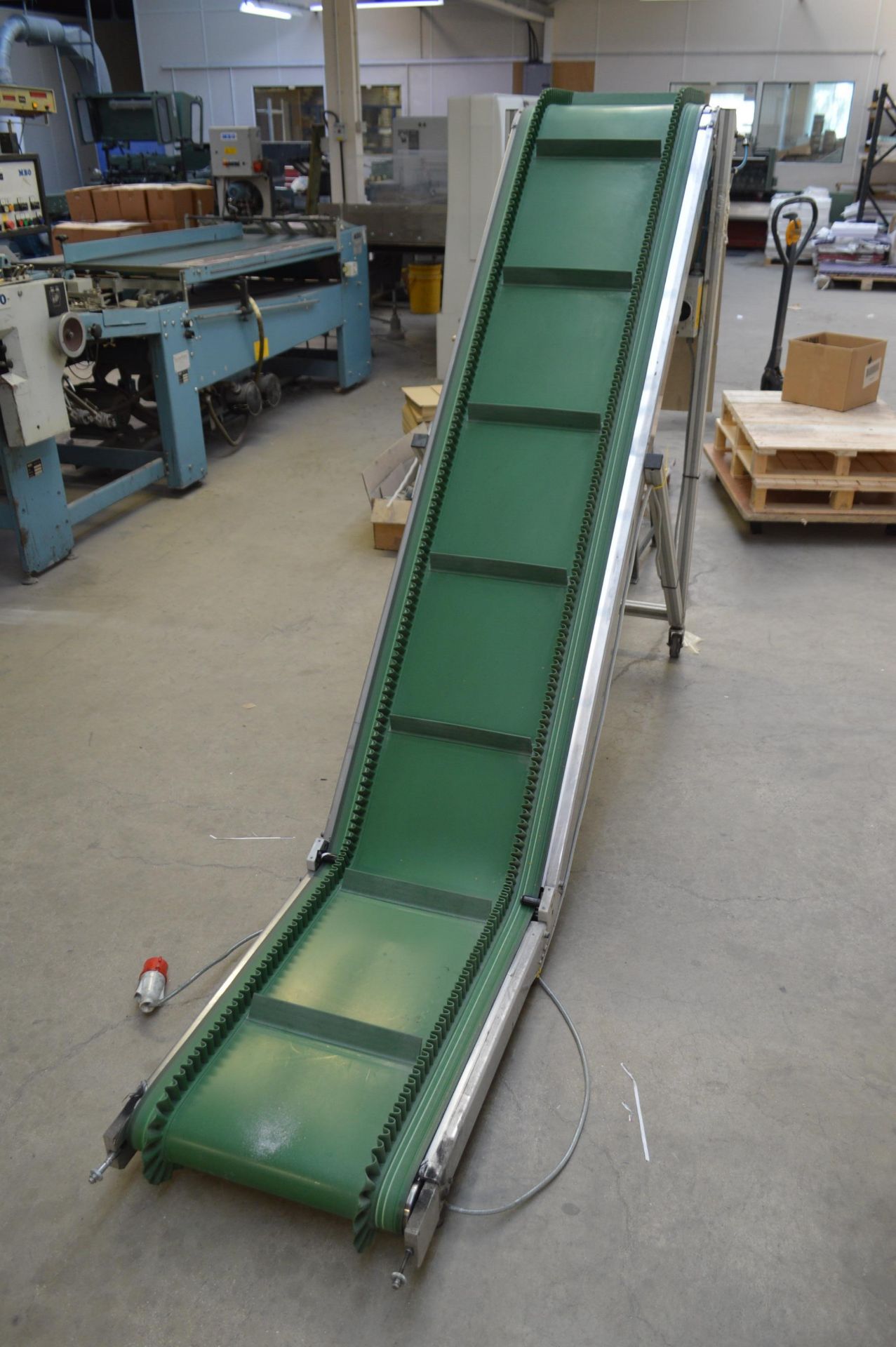Busch KF 145 350mm wide WASTE CONVEYOR, serial no. 814/767, year of manufacture 2006, 1.6m discharge