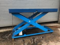 EL20-195A Power Lift/Platform Lift, serial no. 131