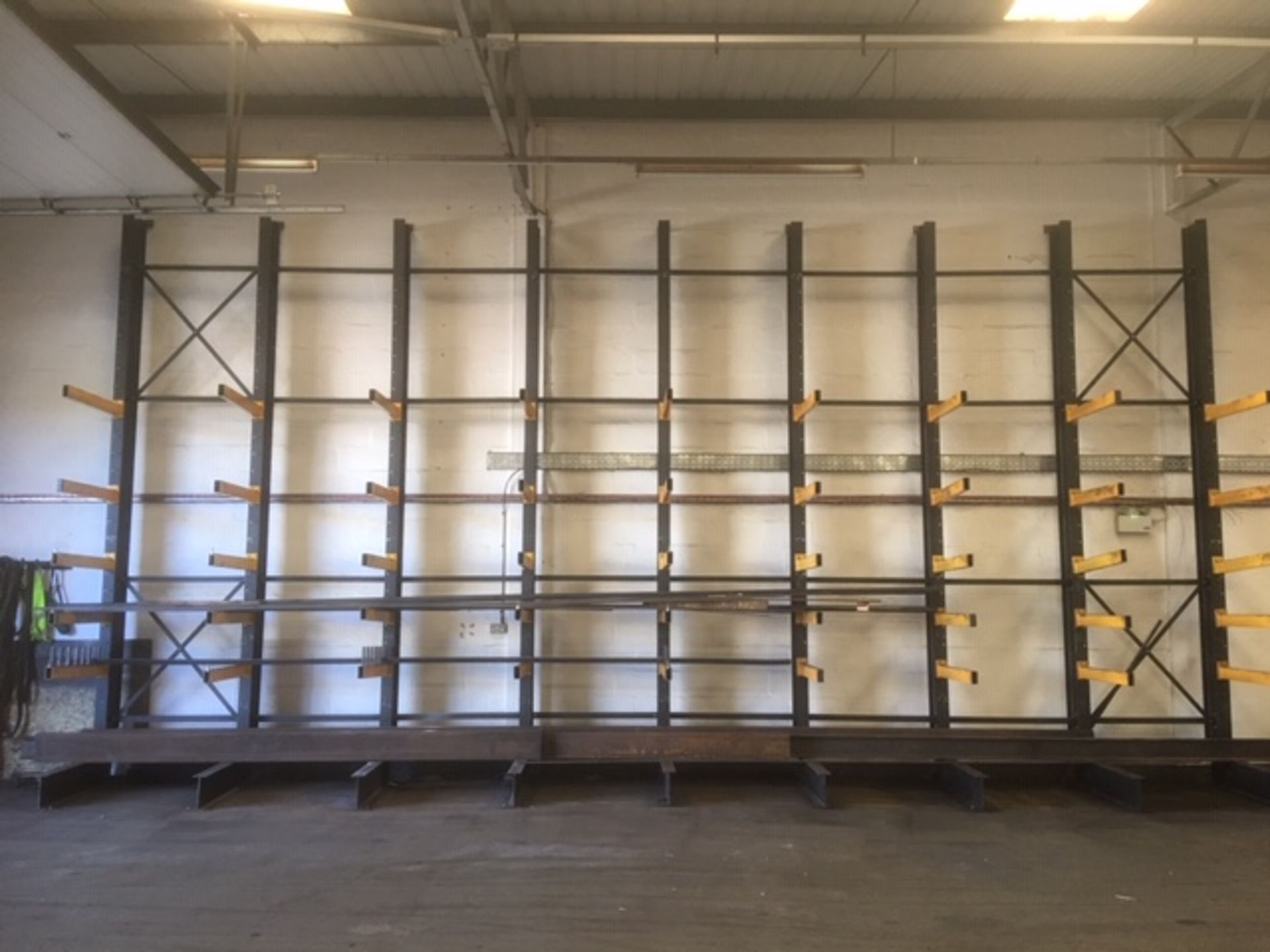 Cantilever Framed Racking, approx. 5m high, eight bays, each approx. 1m wide, 350kg capacity per arm - Image 2 of 2