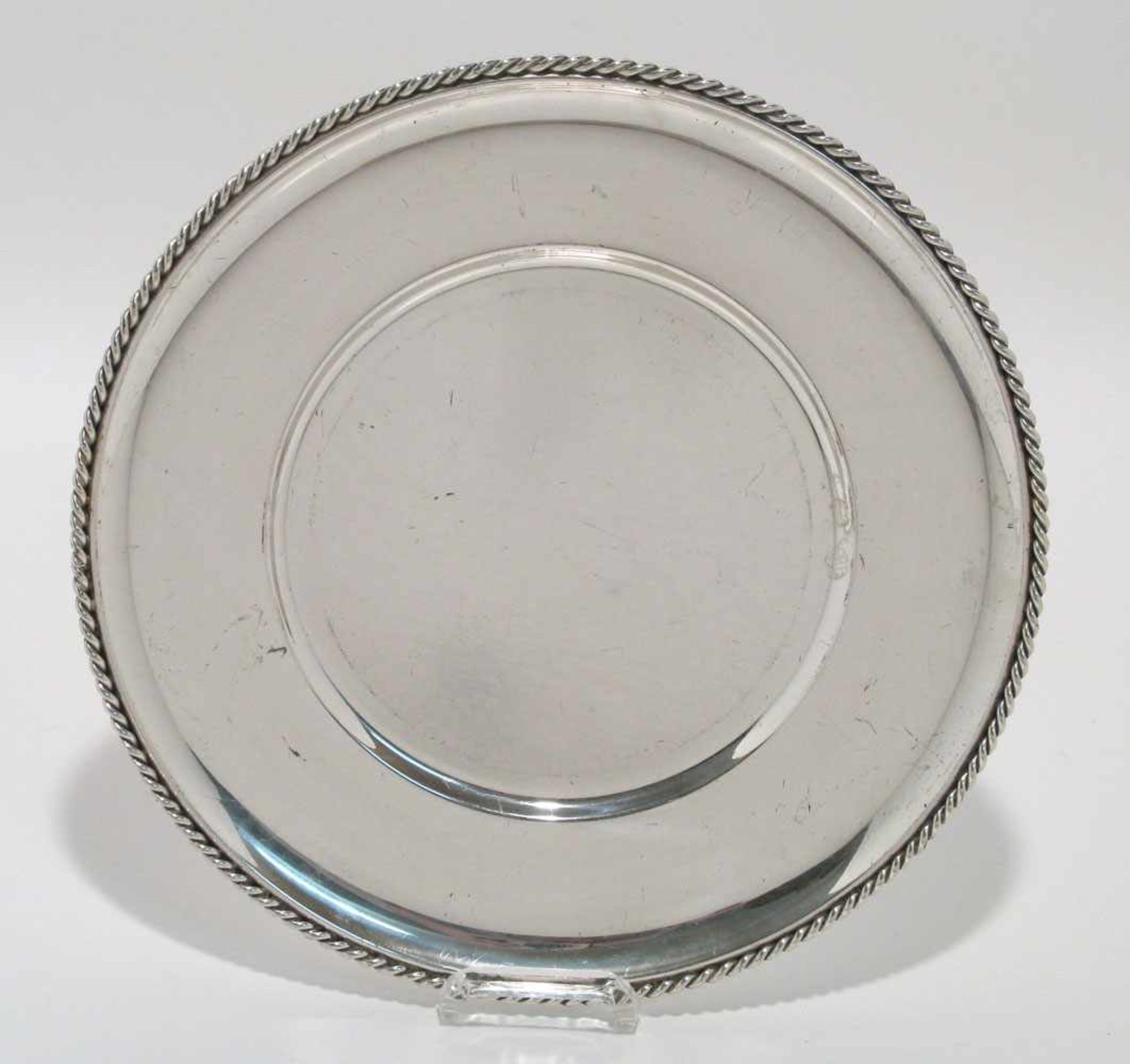 Teller Deutsch. Silber. Kordelrand. Marken (925). Ø28 cm. 580 g.