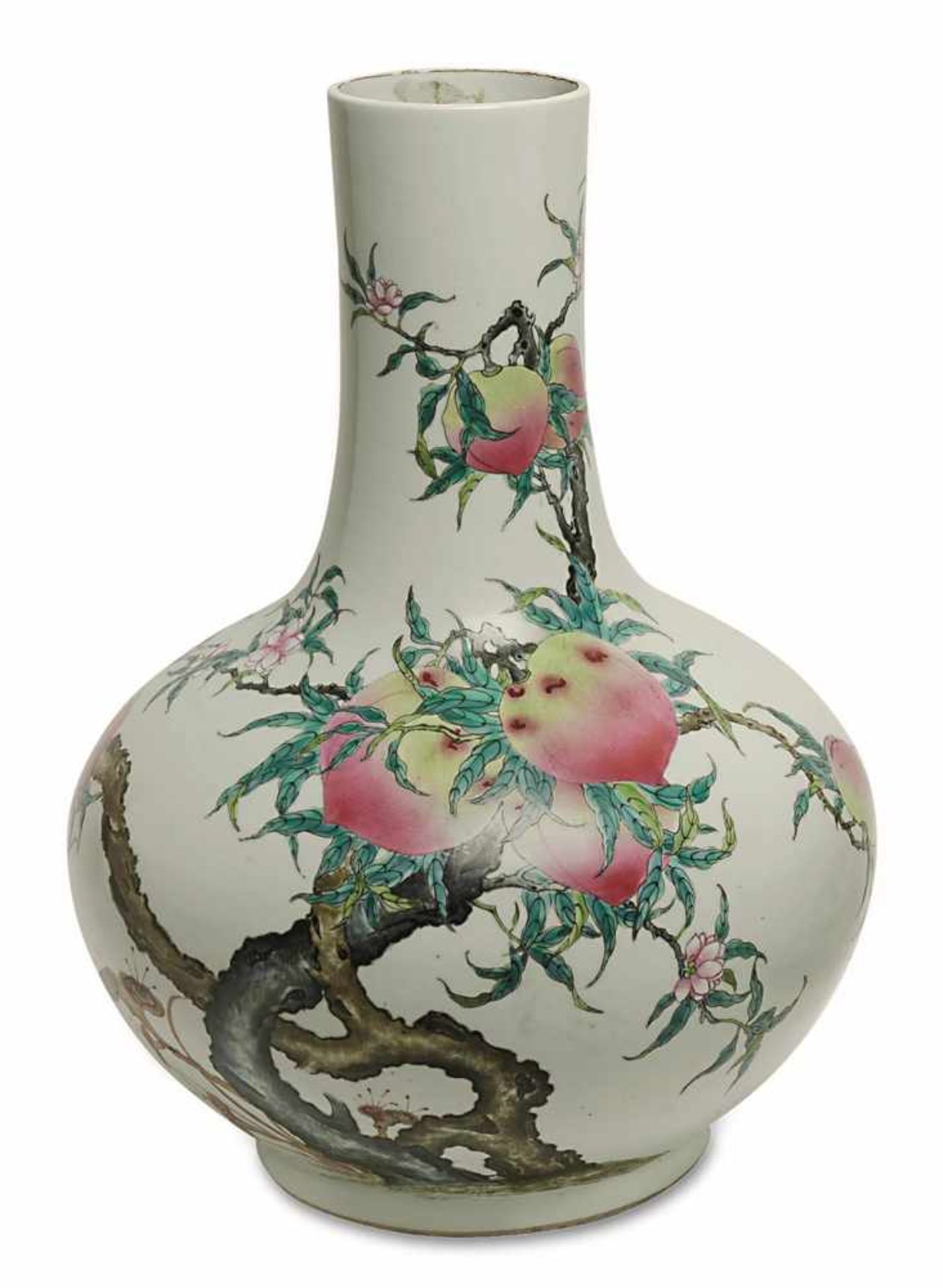 "Nine Peaches"-Vase China Porzellan. Kugeliger Körper mit Röhrenhals. Famille rose-Dekor: neun