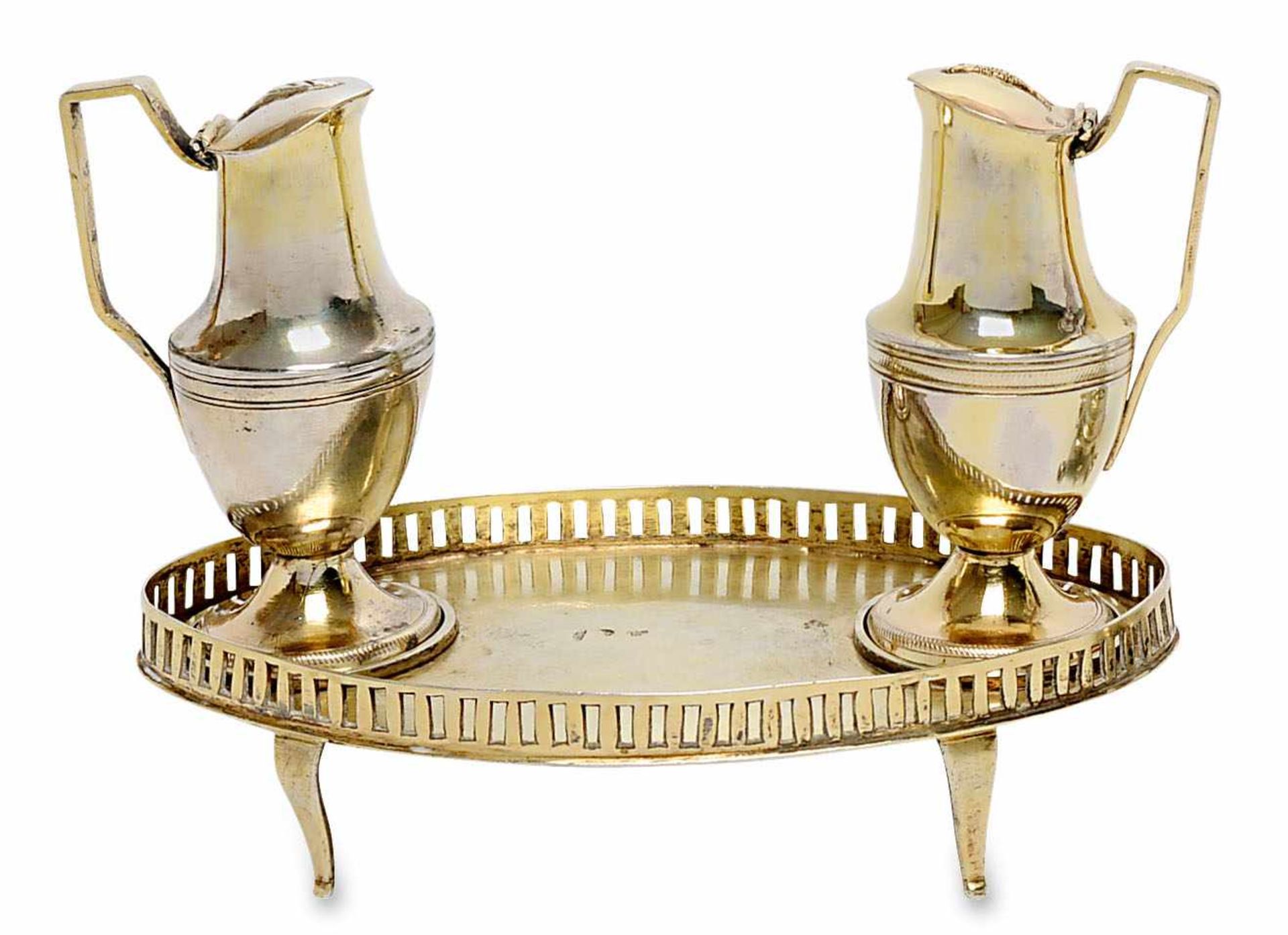 Aqua- und Vino-Garnitur Cordoba, um 1816 Silber, vergoldet. Kännchen in Balusterform, auf den