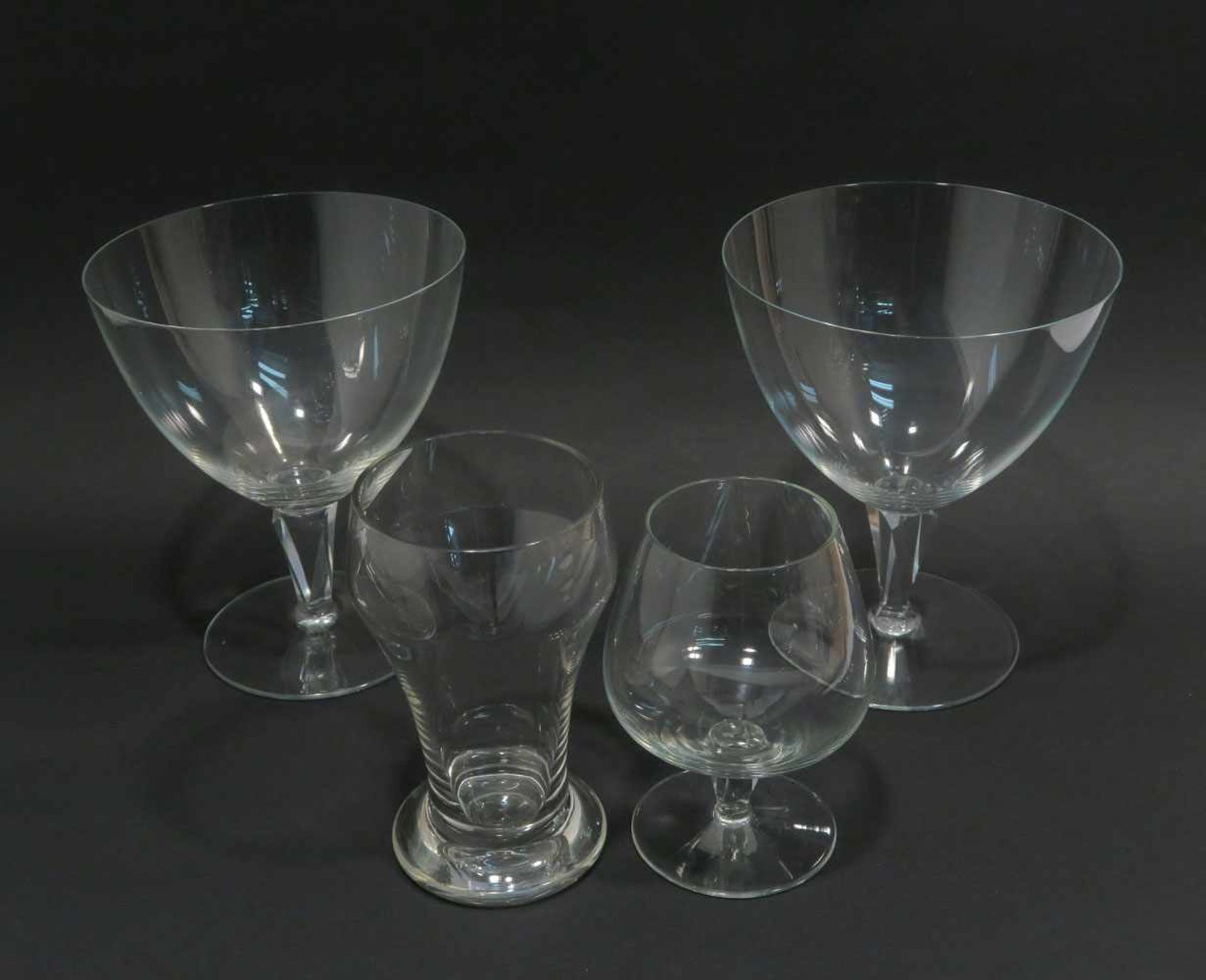 Paar Trinkkelche / Cognacglas (aus der Serie "Lobenstein")Vereinigte Lausitzer Glaswerke,