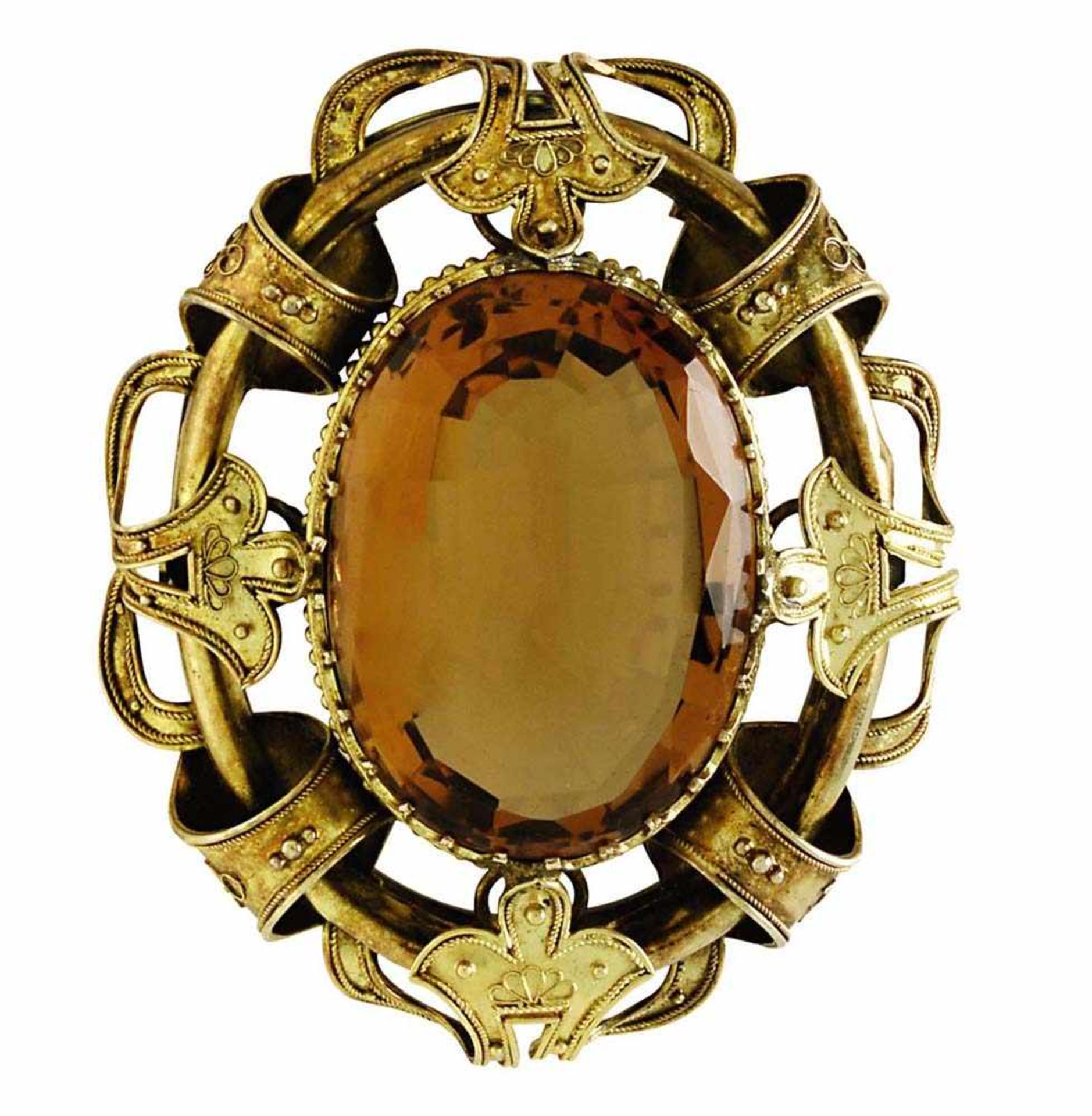 Anhänger oder BroscheUm 188018 K GG und Silber, vergoldet. Oval, mittig besetzt mit einem oval