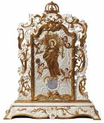 Barocker Altaraufsatz Süddeutschland oder Österreich, um 1760 Auf geschweiftem, sich verjüngendem