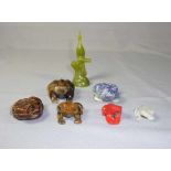 Kleine Sammlung an Kröten China u.a. Sechs vollplastische Tierfiguren. Unterschiedlichen Steine, u.