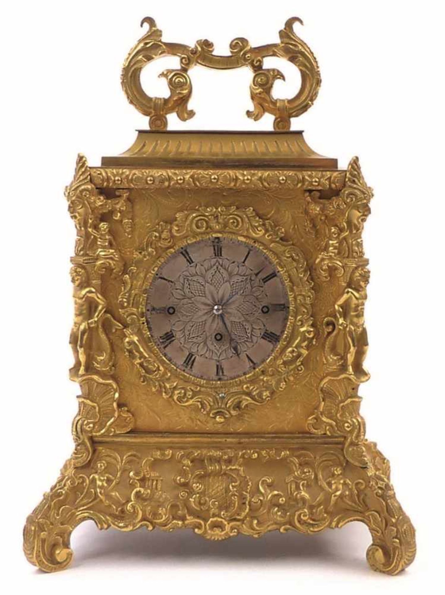 Reiseuhr Wohl Wien, 1. H. 19. Jh. Glanz- und mattvergoldetes und graviertes Bronzegehäuse reich