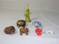 Kleine Sammlung an KrötenChina u.a.Sechs vollplastische Tierfiguren. Unterschiedlichen Steine, u.