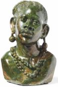 Maboyi, CharlesShona-Skulptur(in Simbabwe tätig) Vollrund gearbeitete Büste einer Afrikanerin.