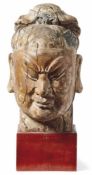 Kopf einer Lohan-FigurChina, Yuan-/Ming- Dynastie - 14. Jh.Ausdruckstarkes Gesicht mit