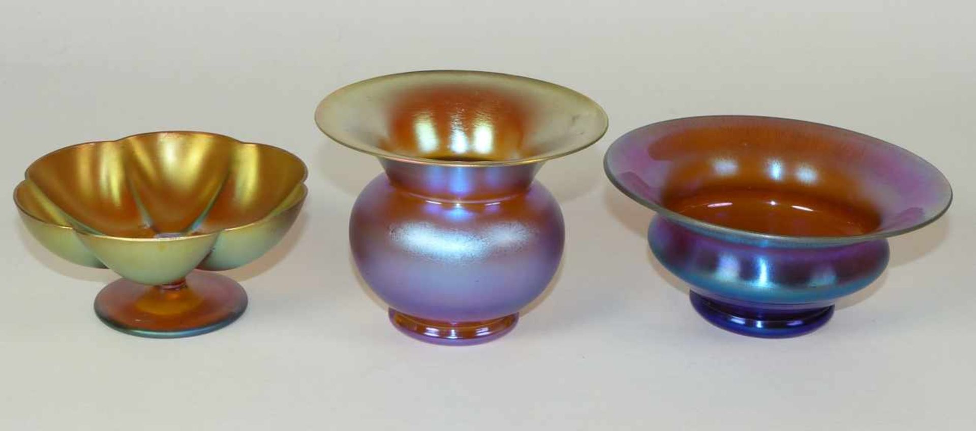 Drei Teile "Myra-Kristall"WMF, Geislingen - um 1925/30Zwei kleine Schalen und eine Vase. - Image 2 of 3