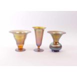 Drei Vasen Myra-KristallWMF, Geislingen - um 1925/30Eine Vase mit bauchigem Korpus und weit