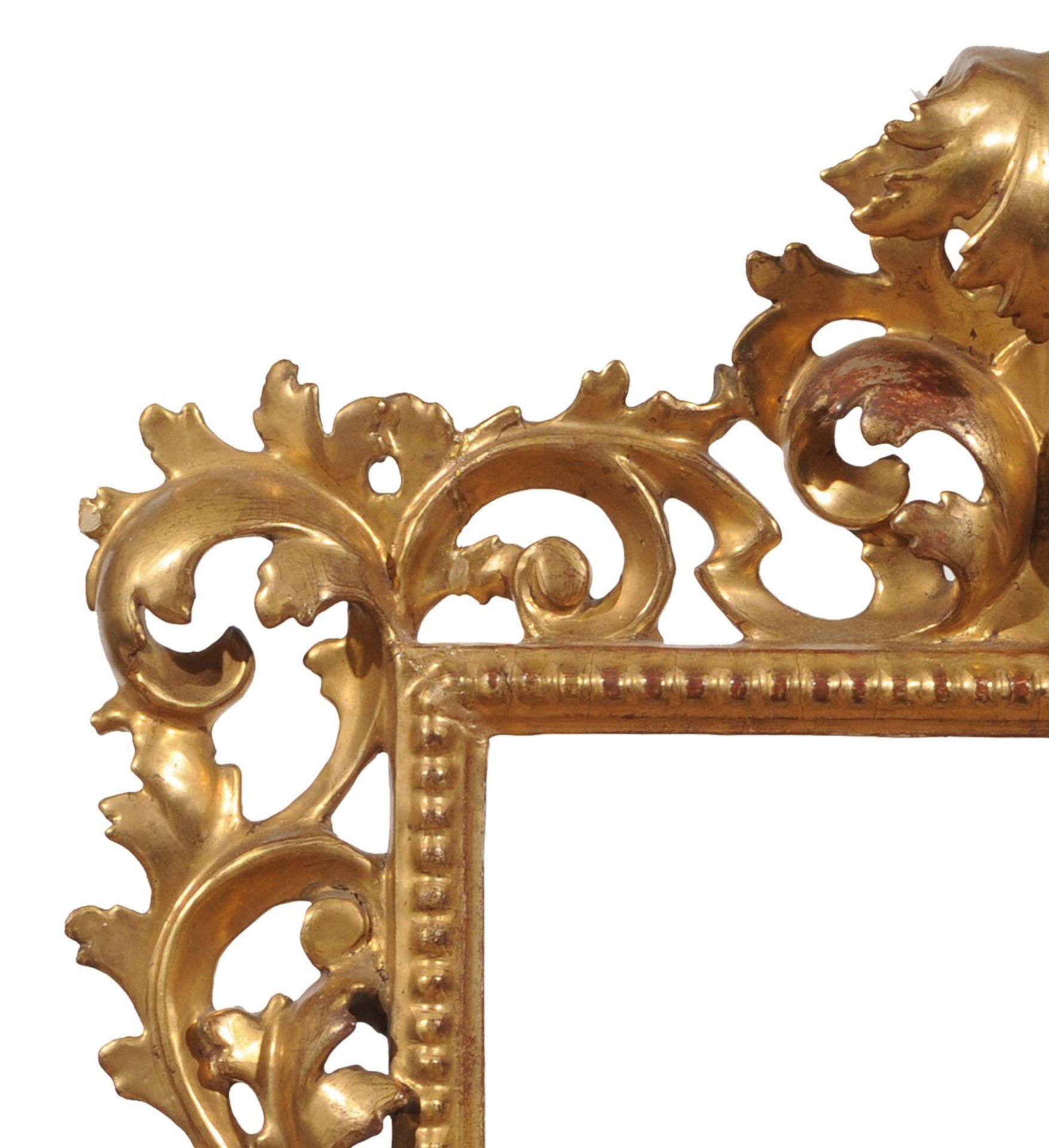 Blattrahmen im Florentiner Stil mit Aufbau aus einer Akanthusblattranke. Wohl 19. Jh. Holz, - Bild 2 aus 2