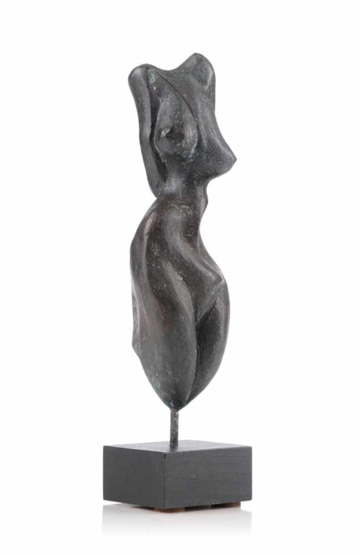 Jochen Zieger, Weiblicher Torso. 1990er Jahre.Jochen Zieger 1957 NossenBronze, schwarzbraun