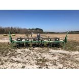 John Deere, 7300 planter