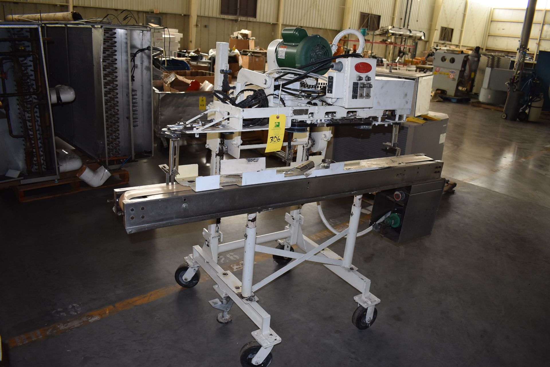 DoBoy Packaging Machine Motorized Belt Conveyor, 6 ft. Length, SS Frame Single Phase Motor, 4-