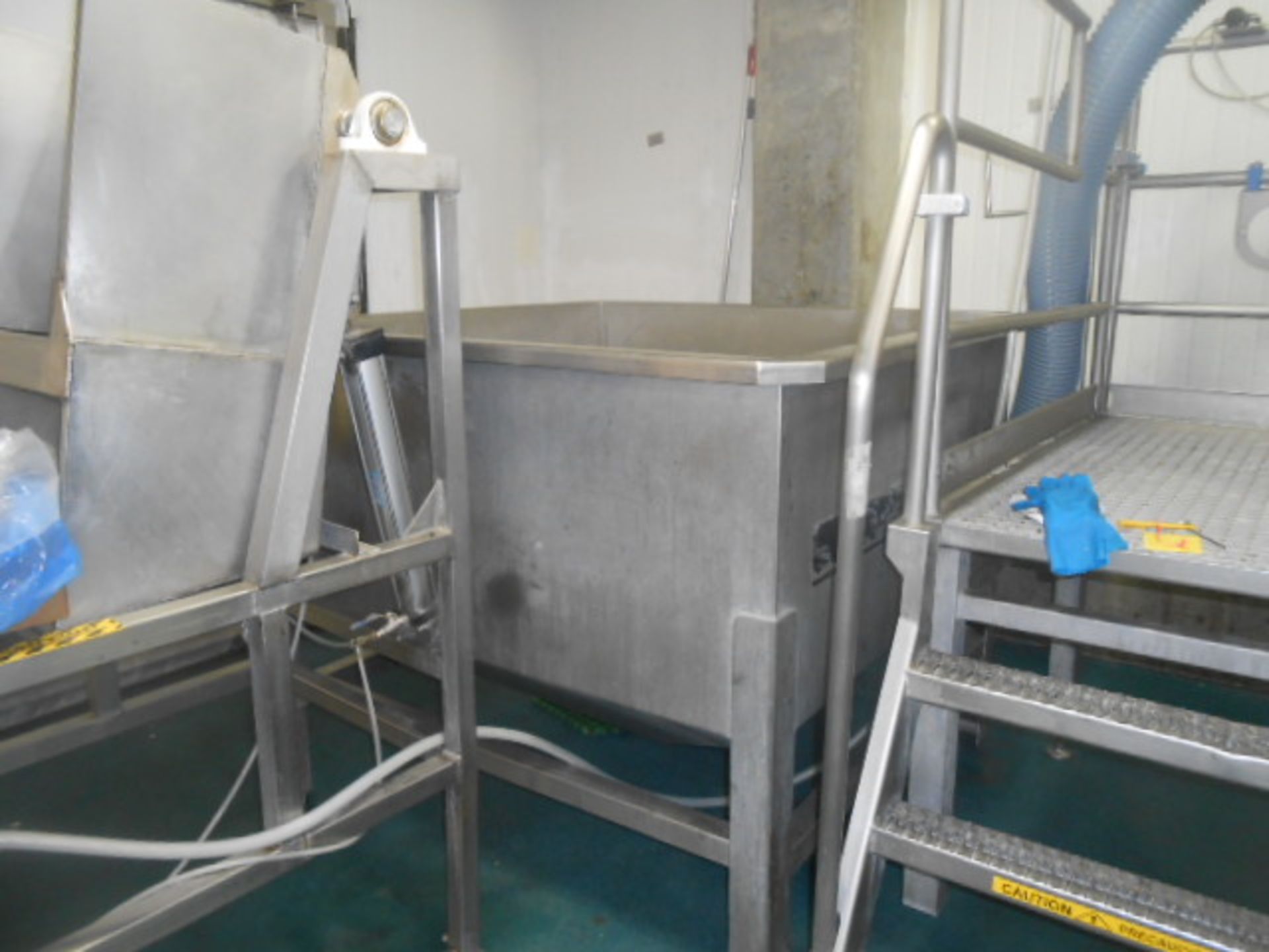 WolfTec Polar Massager with Stand, 4000 lb, Walkway, (2) Hoppers, Dumpber, Brine Chiller, Scale - no - Image 8 of 12
