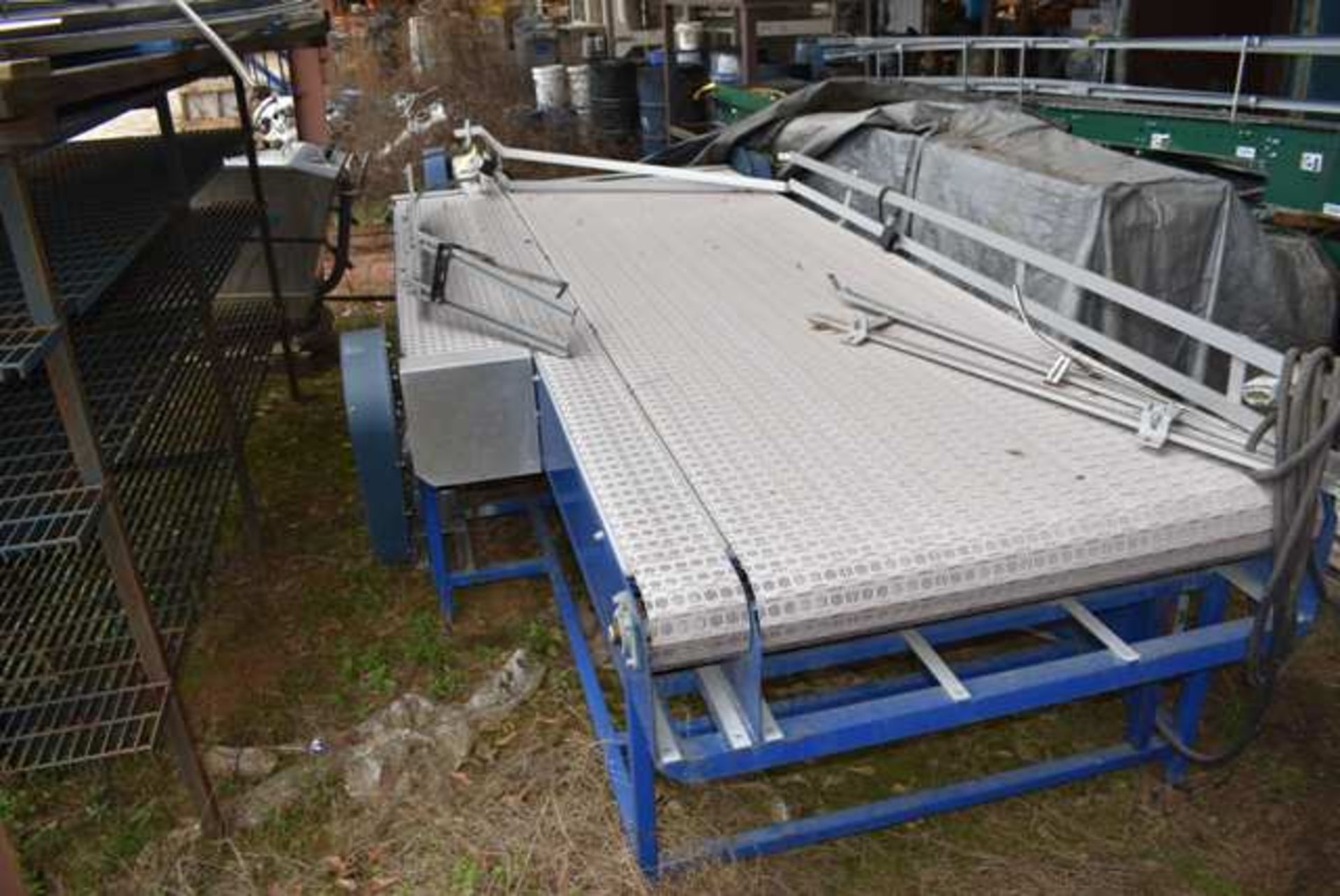 Ideas In Motion Motorized Belt Conveyor, 61 in. Overall Width x 16 ft. Overall Length - Image 3 of 3