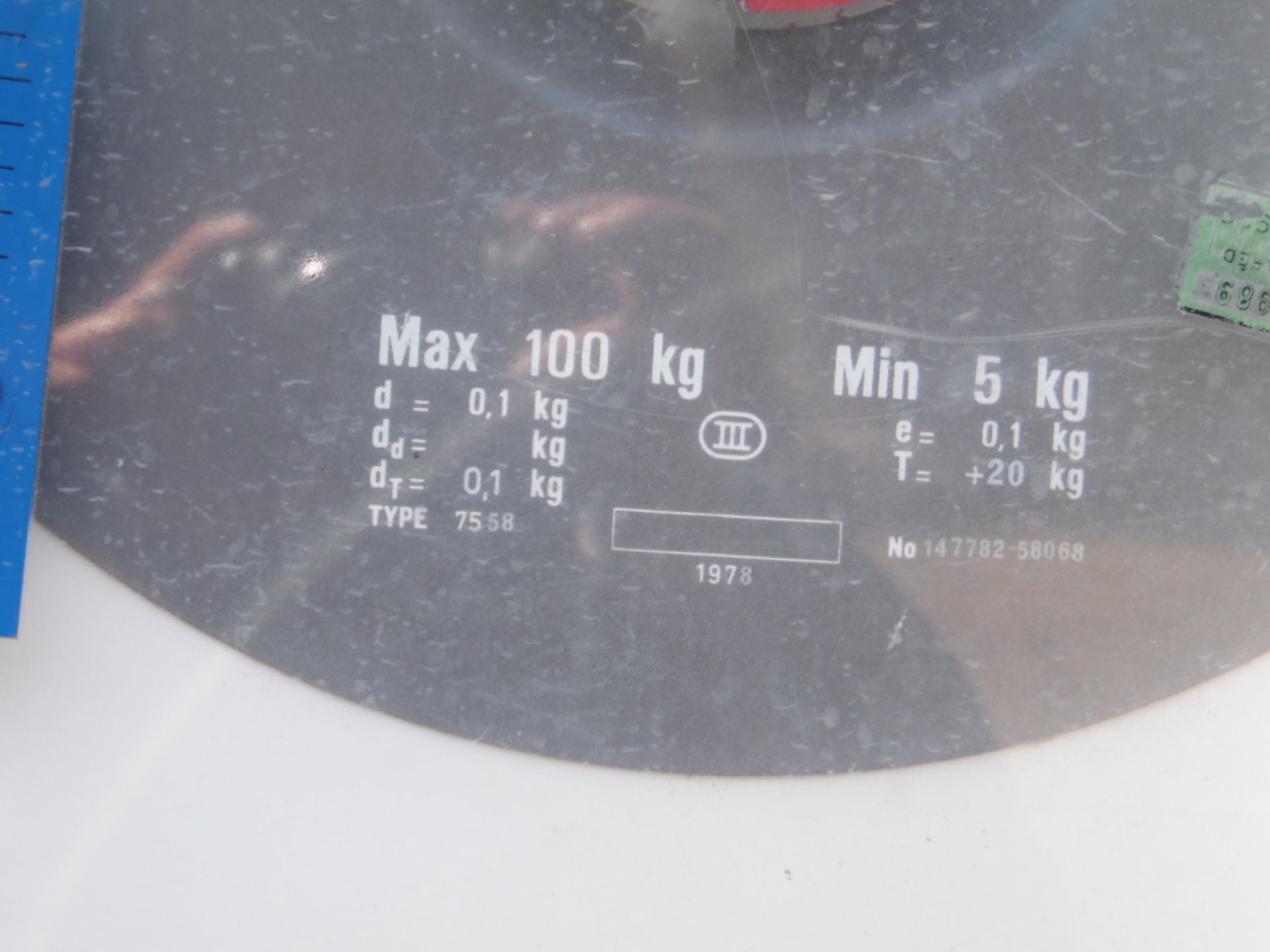 Lot of a BERKEL brand scale for 100 kg. (Lote de una bascula marca BERKEL para 100 kg.) - Image 3 of 3