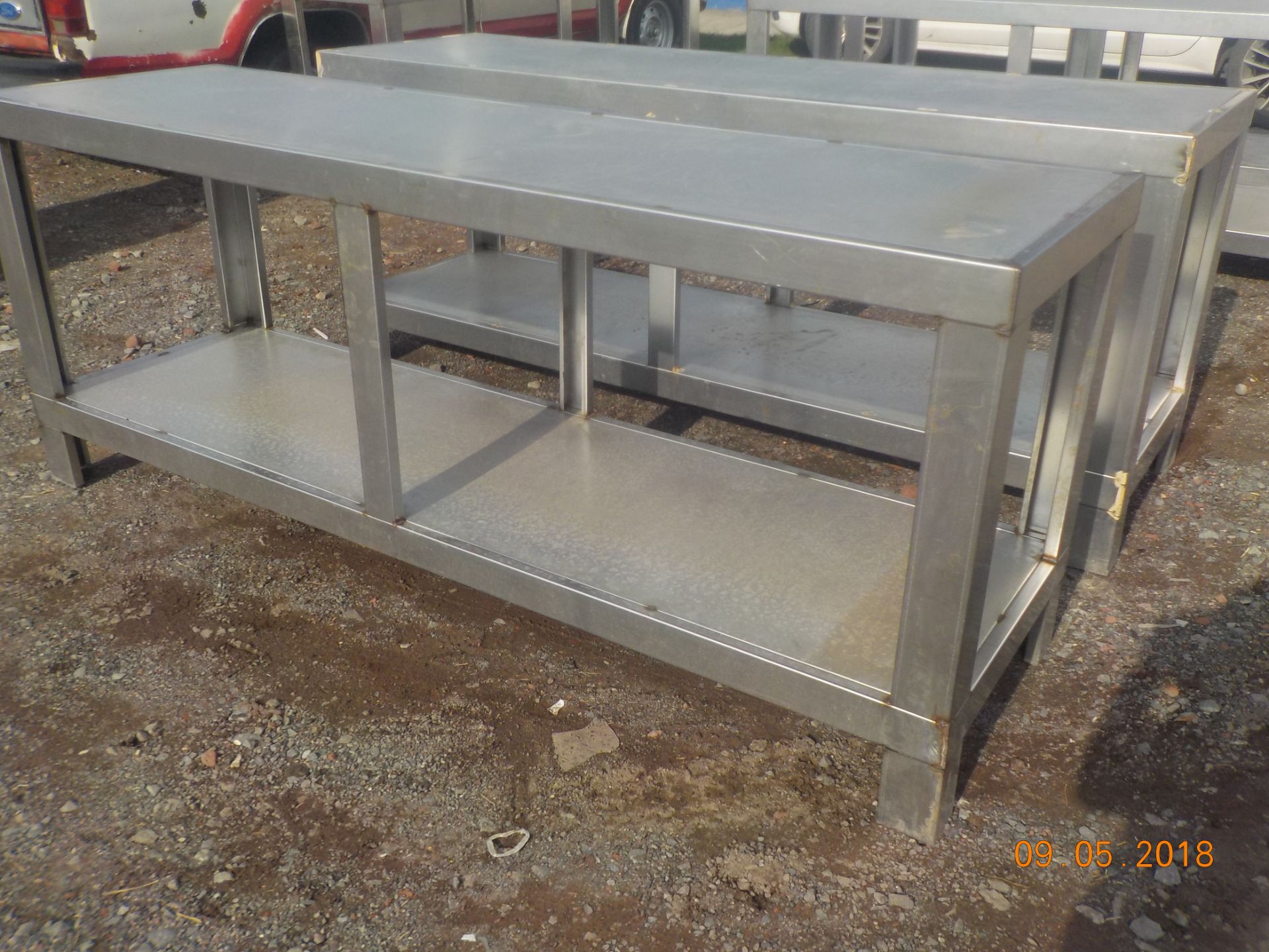 Lot of 2 stainless steel tables - Image 2 of 2