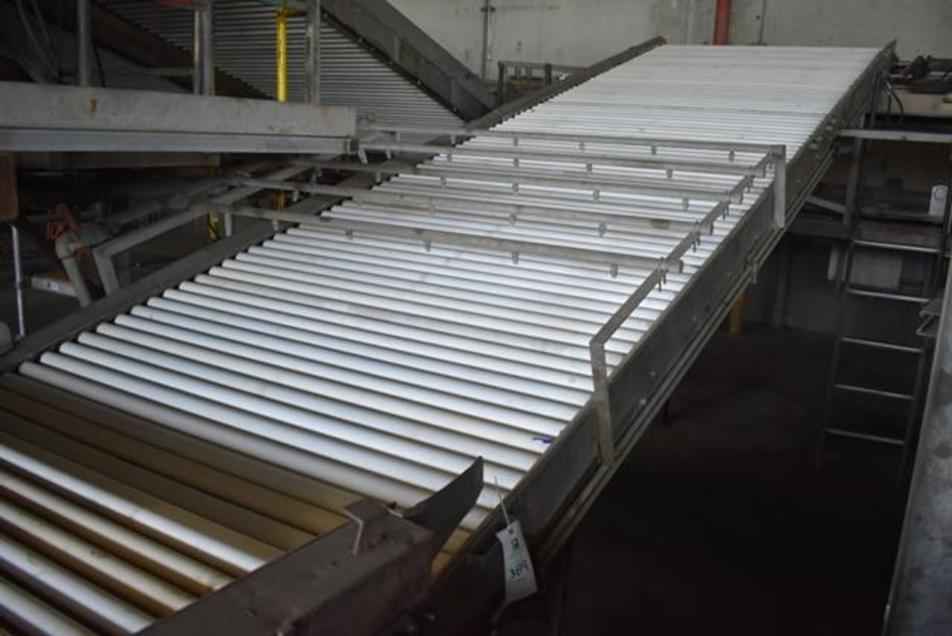 Packers Motorized Conveyor, 72 in. Wide x Approx. 20 ft. Length, RIGGING FEE: $700