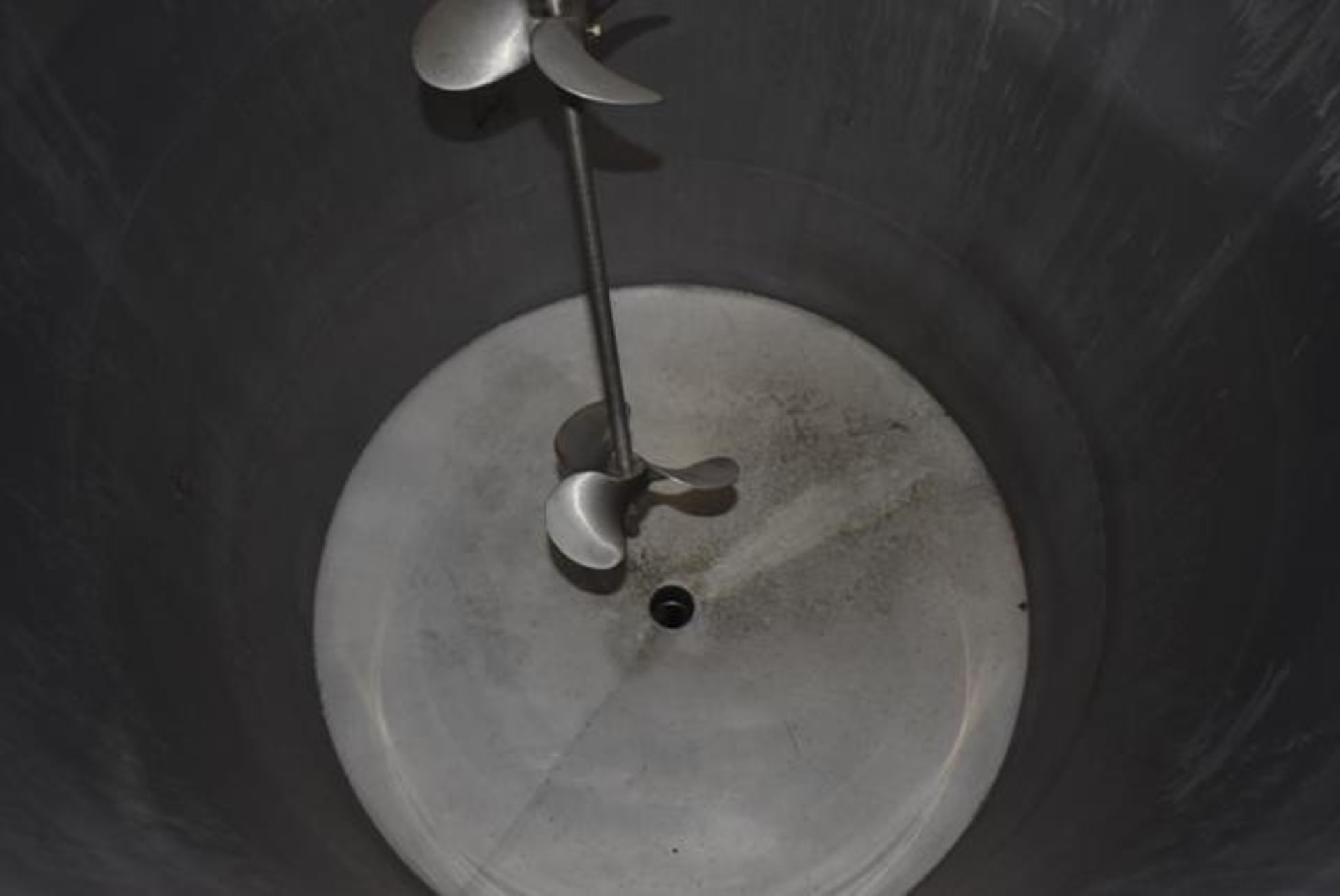 Stainless Steel Tank w/Lid, 48" Diameter x 72" Depth, Rated 400 Gal. Capacity, Includes Lightnin - Image 3 of 3