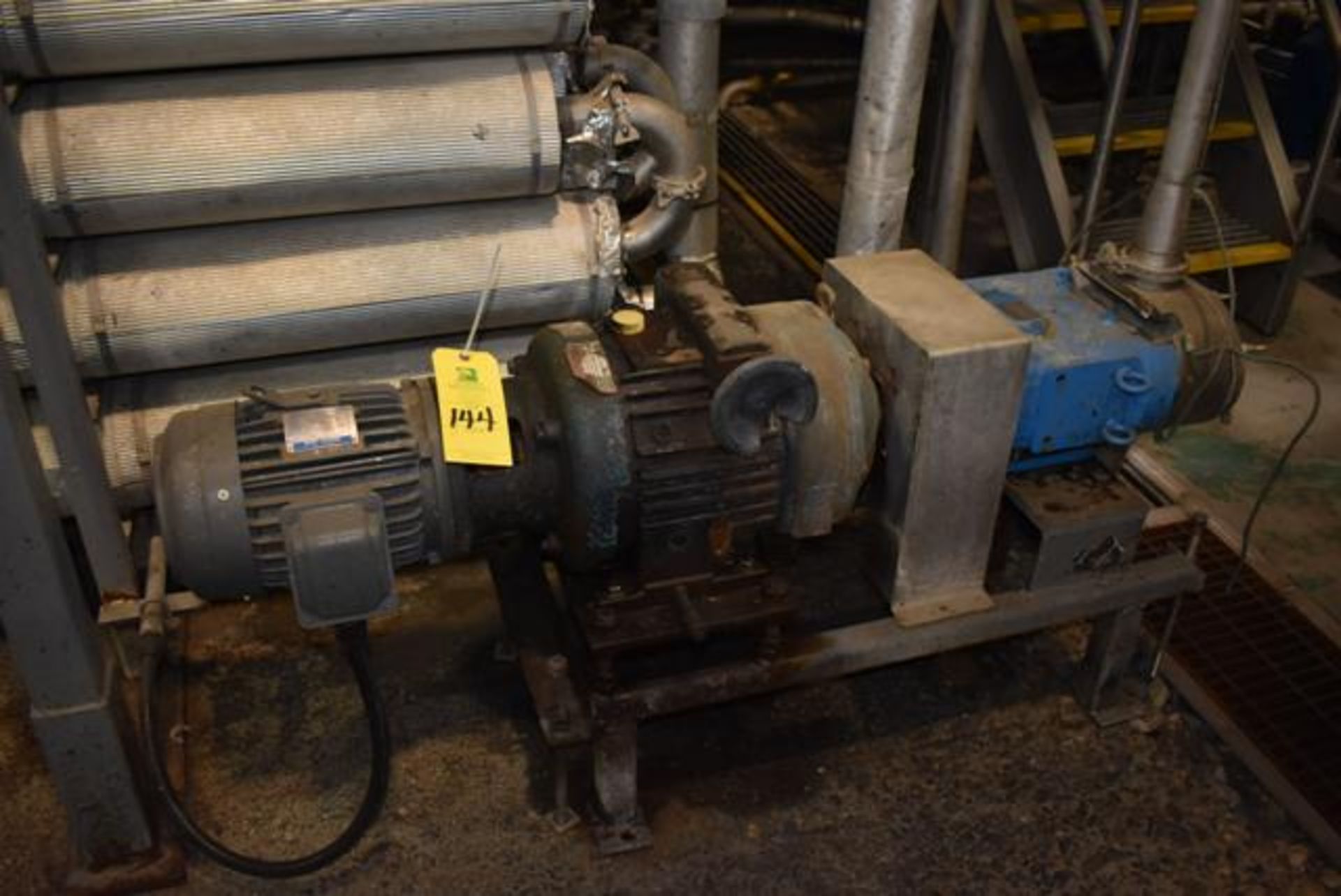 Waukesha/APV Size 130 Pump w/Motor &I Variator Drive, RIGGING FEE: $125