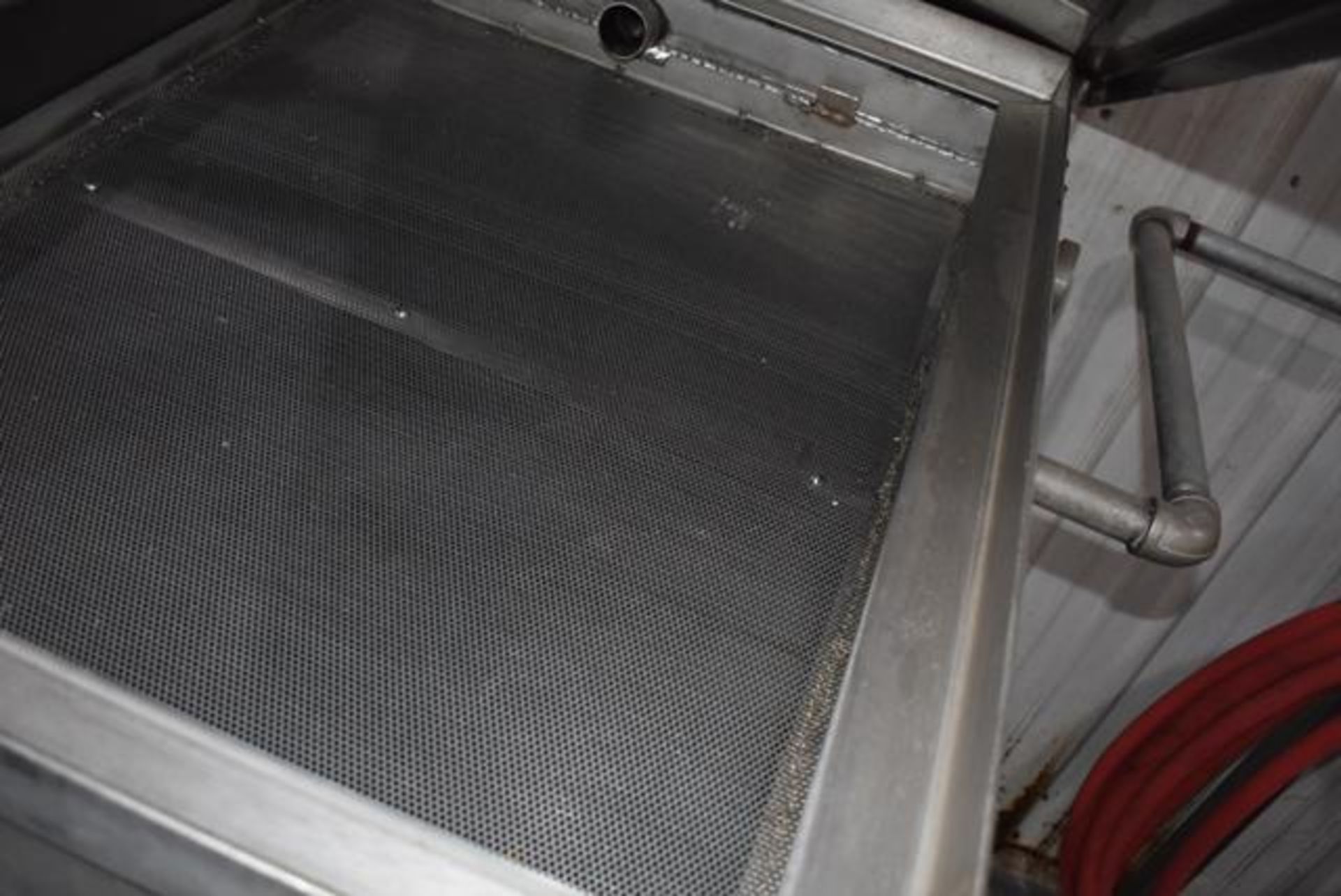 Stainless Steel Tank w/Lid, 32" x 36" x 32", SS Screen, Includes Pump & Motor, RIGGING FEE: $175 - Image 2 of 2