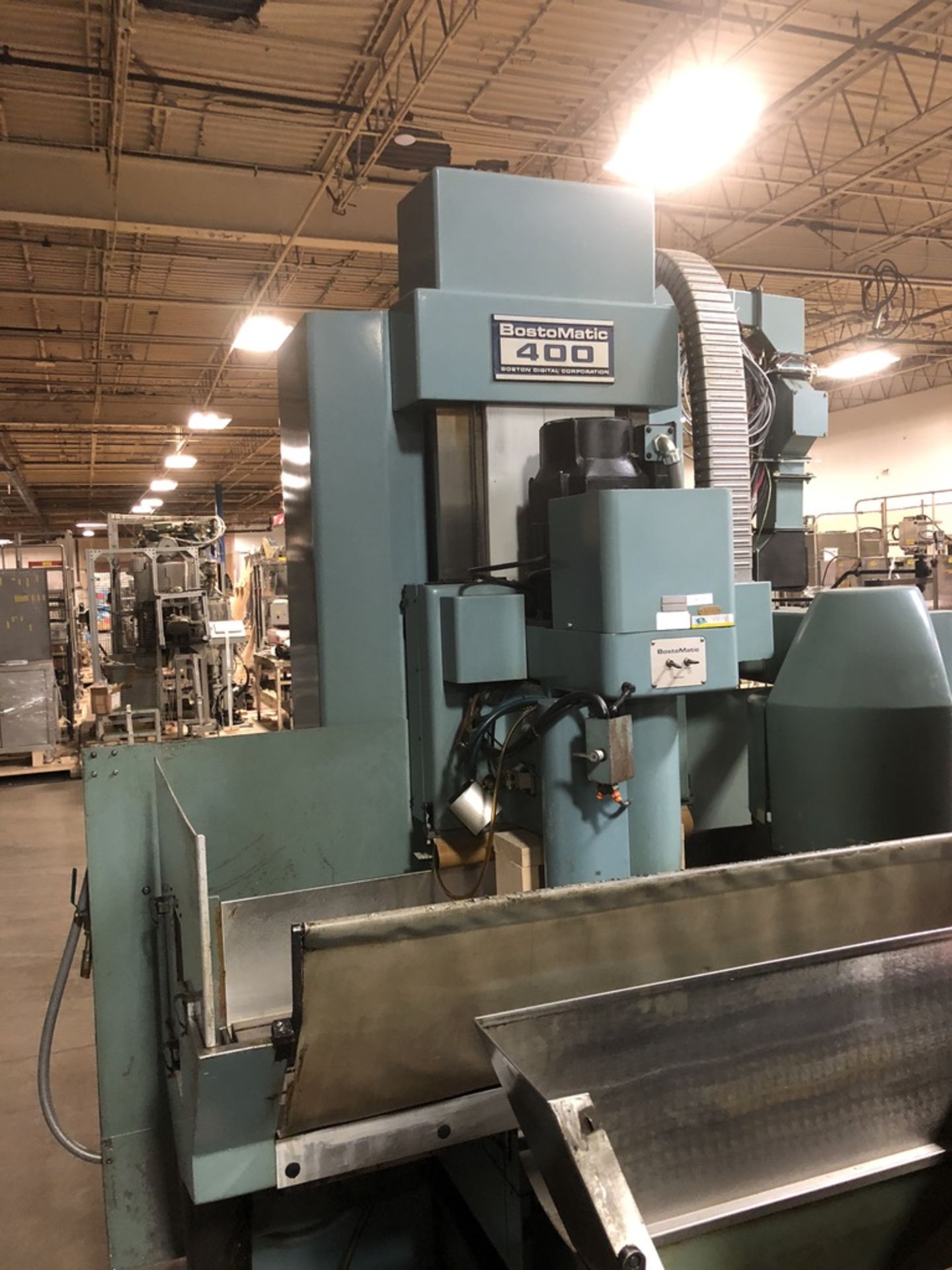 Bostomatic 400 CNC Milling Machine S/N MD-151 Model 415-3, LOADING FEE $400 - Image 2 of 9