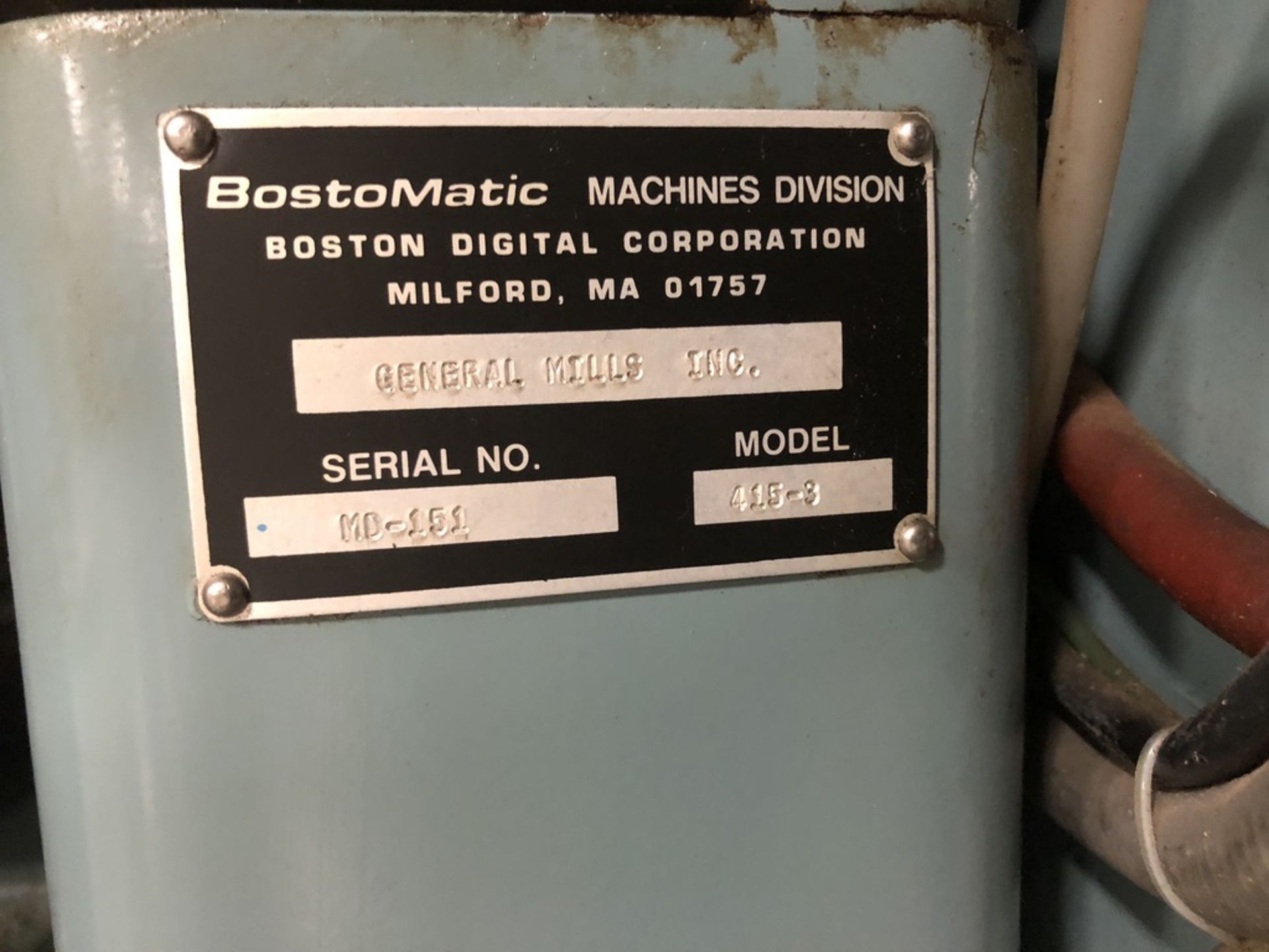 Bostomatic 400 CNC Milling Machine S/N MD-151 Model 415-3, LOADING FEE $400 - Image 6 of 9