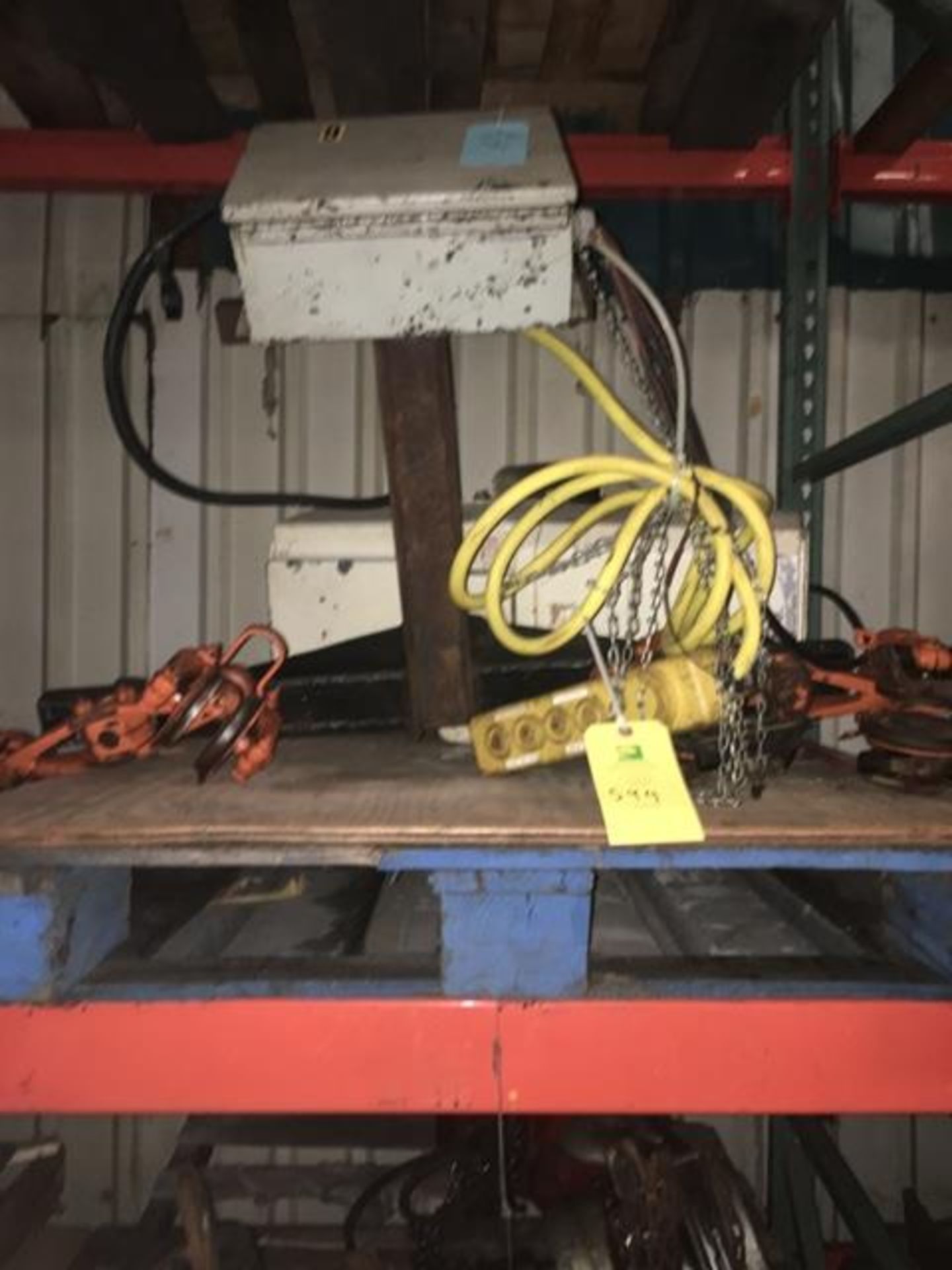 SESCL Chain Hoist, Model# 1700, 2 Ton, Rigging Fee For This Item Is $30 - Image 3 of 3