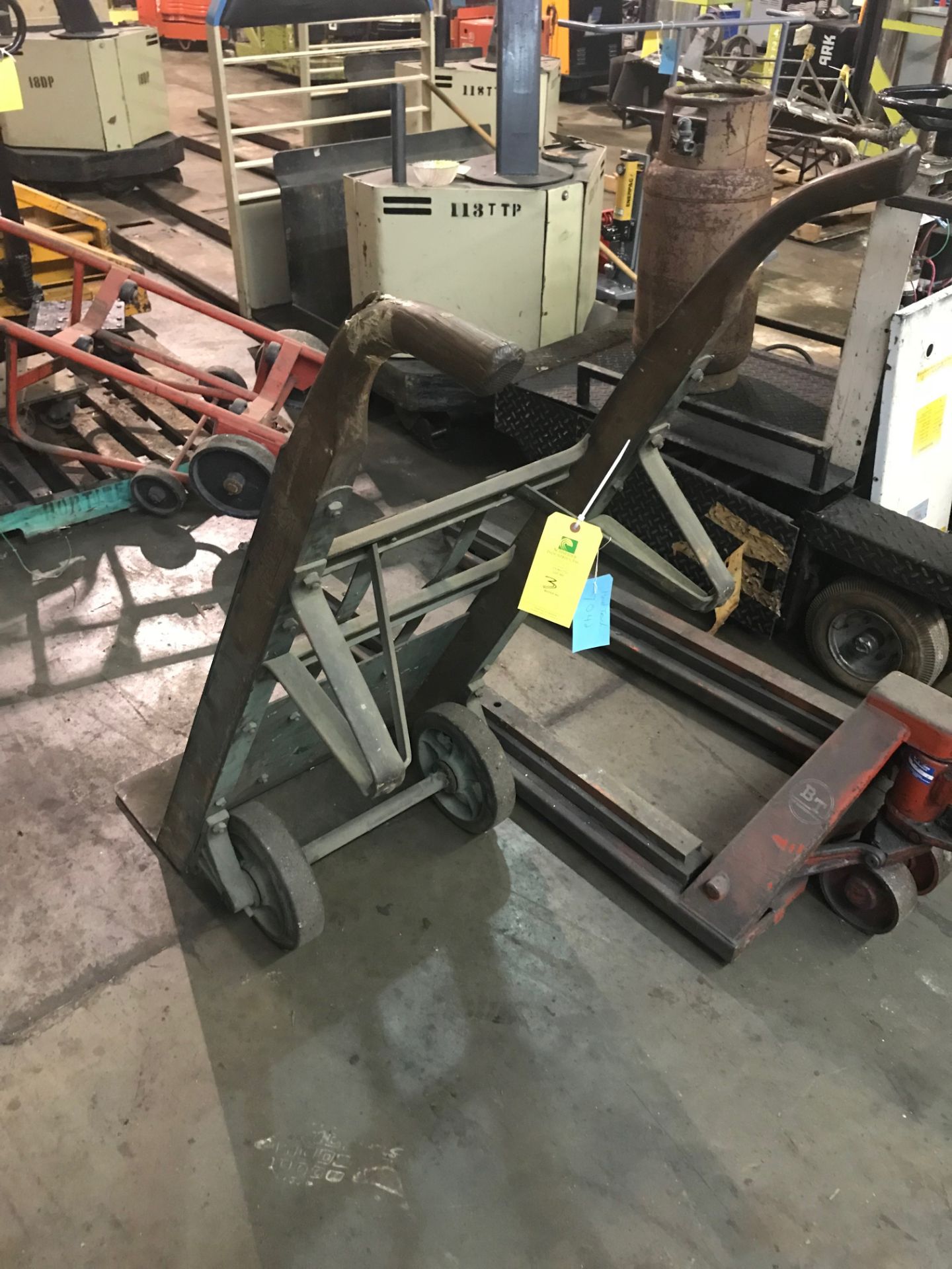 Hand Truck, Rigging Fee For This Item Is $20 - Image 2 of 2