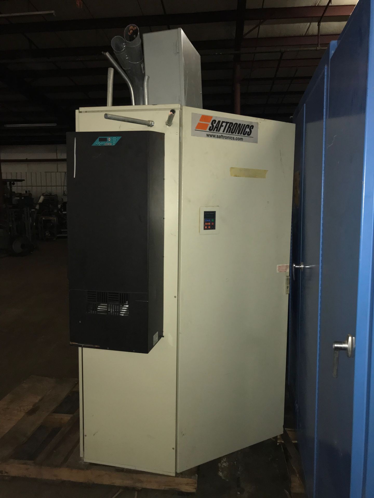 Saftronics MCC/ Electrical Enclosure Cabinet, 200 HP, softronics ac drive, 400 amp breaker, 3 phase,