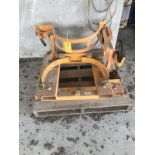 Drum Dumper, Global Industrial Forklift Carrier, Model #HK285B, Drum Size 55 gallon 97kg