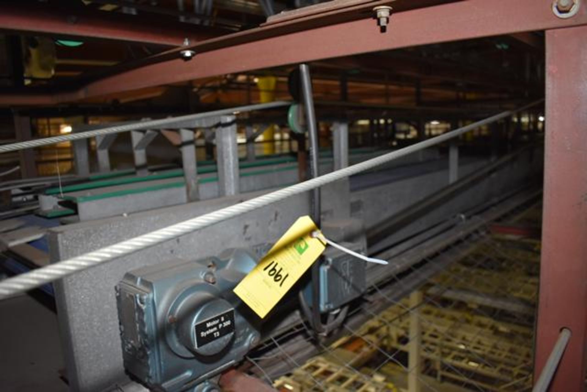 BWM Agnew Single Filer Conveyor, Approx. 27" Wide Belt x 20' Length, RIGGING FEE: $1500
