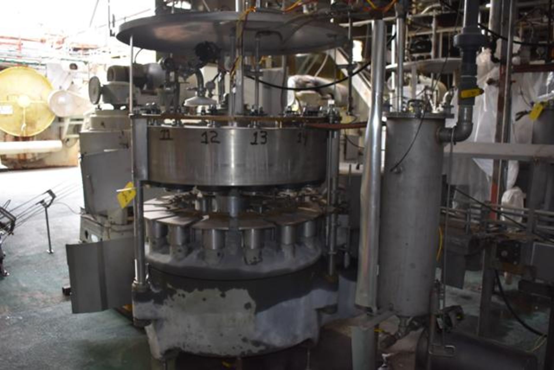 Atlas Pacific Model 15 Valve Pre-Vac Syruper, Size 603 x 700, Includes Trap Tank, RIGGING FEES: $800 - Image 3 of 3