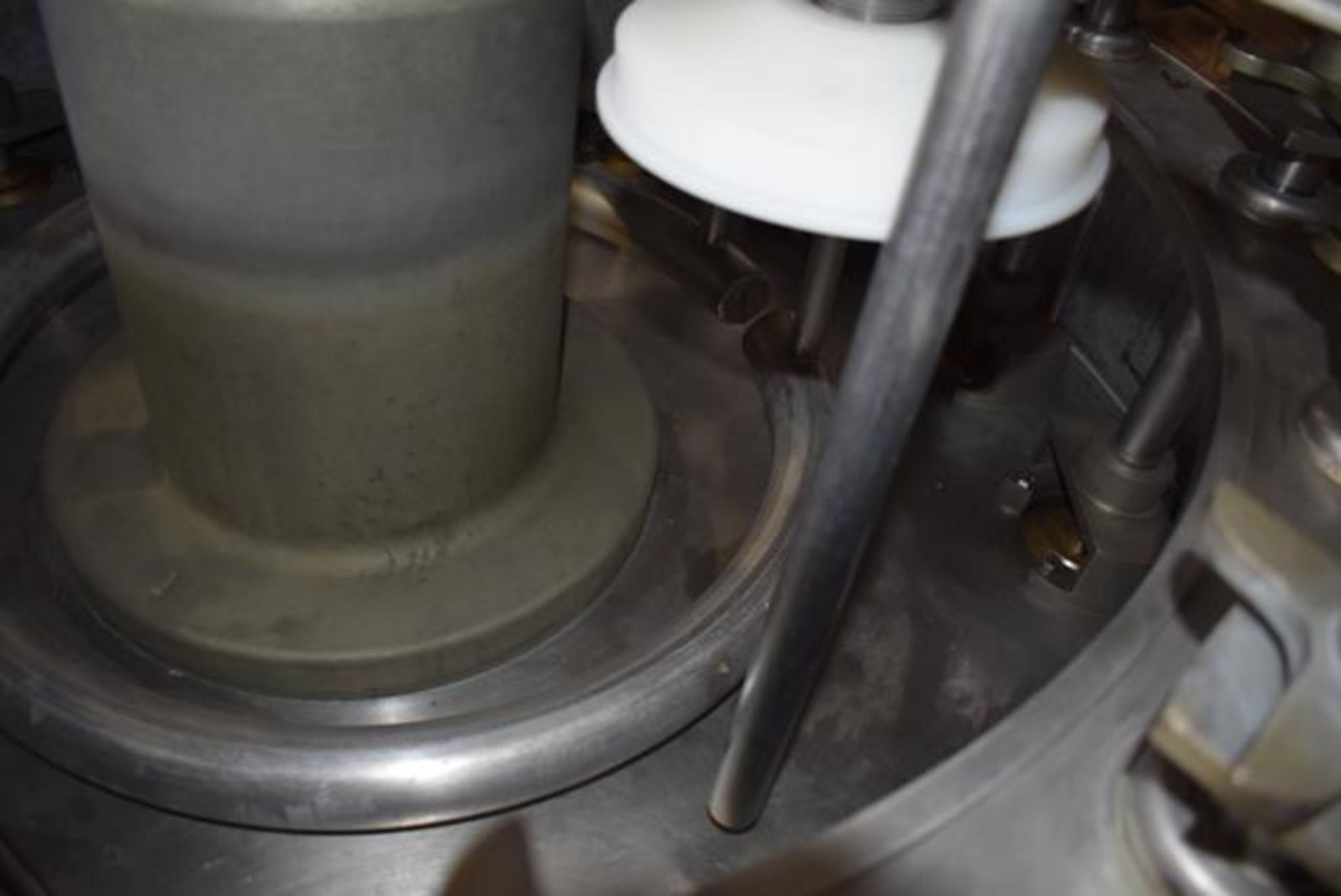 Atlas Pacific 15 Valve Pre-Vac Syruper with Filter, Size 603 x 700, RIGGING FEES: $800 - Bild 3 aus 3