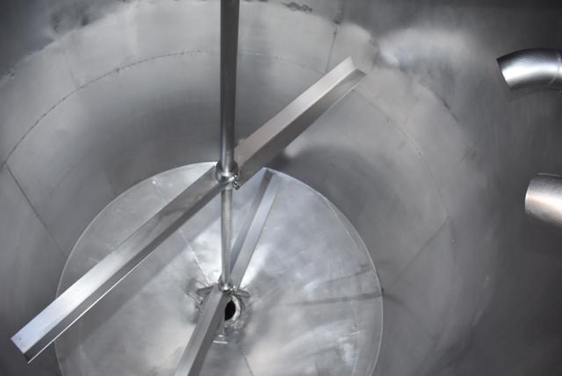 Stainless Steel Tank w/Lid, 6' Diameter x 8' Top - Bottom of Cone, Includes Mixer, RIGGING FEE: $450 - Image 3 of 3