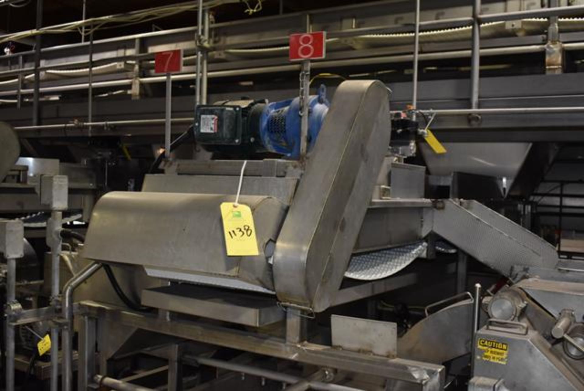 Motorized Belt Conveyor, 18" W x 12' L, Incl SS Hopper/Flowmax Size 60 Flow Gate, RIGGING FEE: $500 - Image 2 of 3