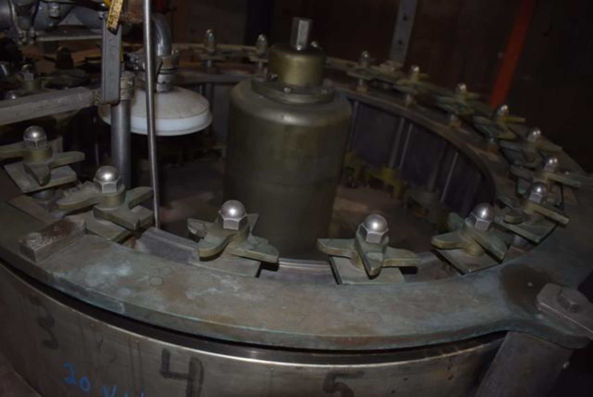 Atlas Pacific 20 Valve Pre-Vac Syruper, Size 211 x 300, Includes Trap Tank, RIGGING FEE: $800 - Image 2 of 2