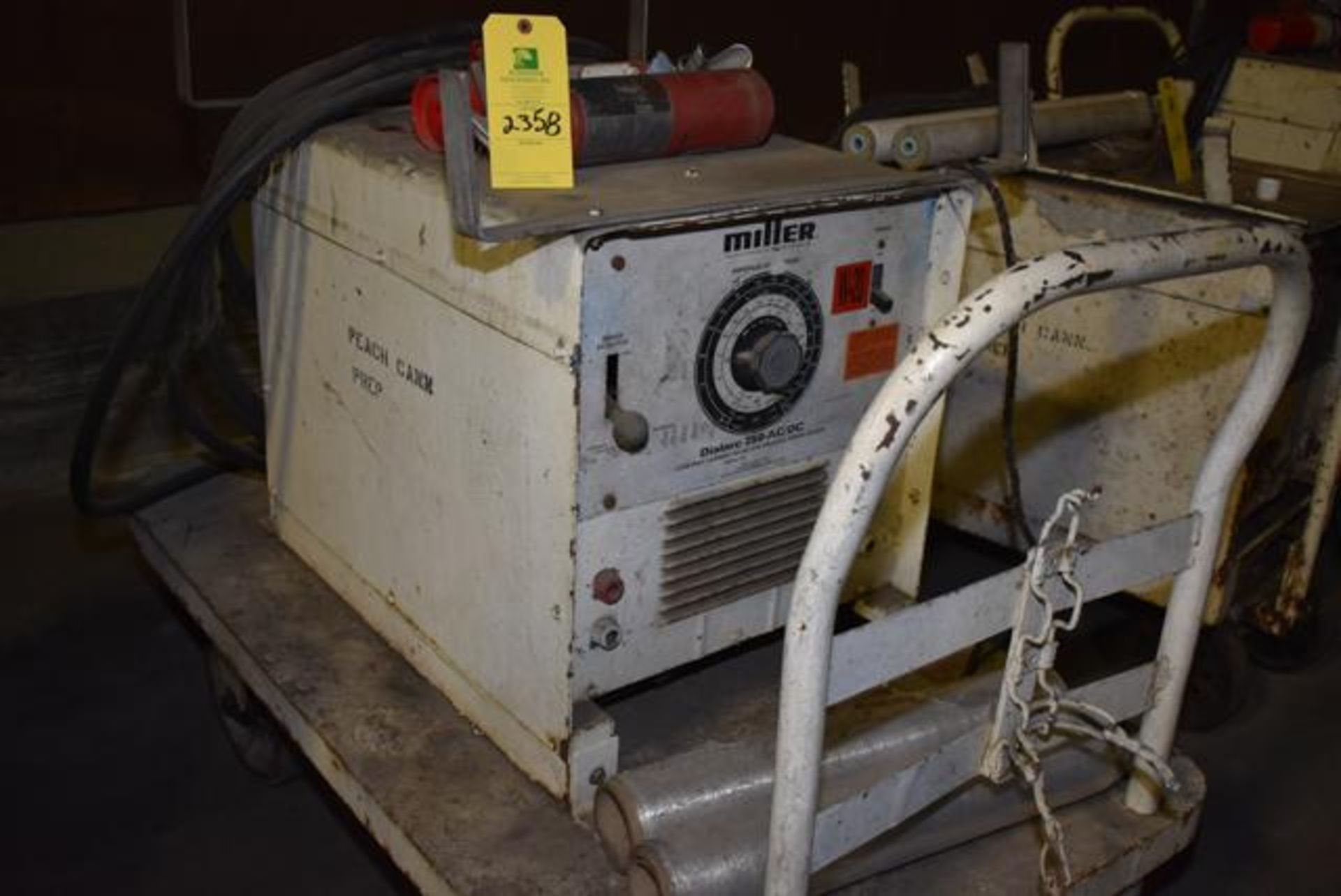 Miller Dialarc 250 Welder, 4-Wheel Base, SN JD423514, RIGGING FEE: $50