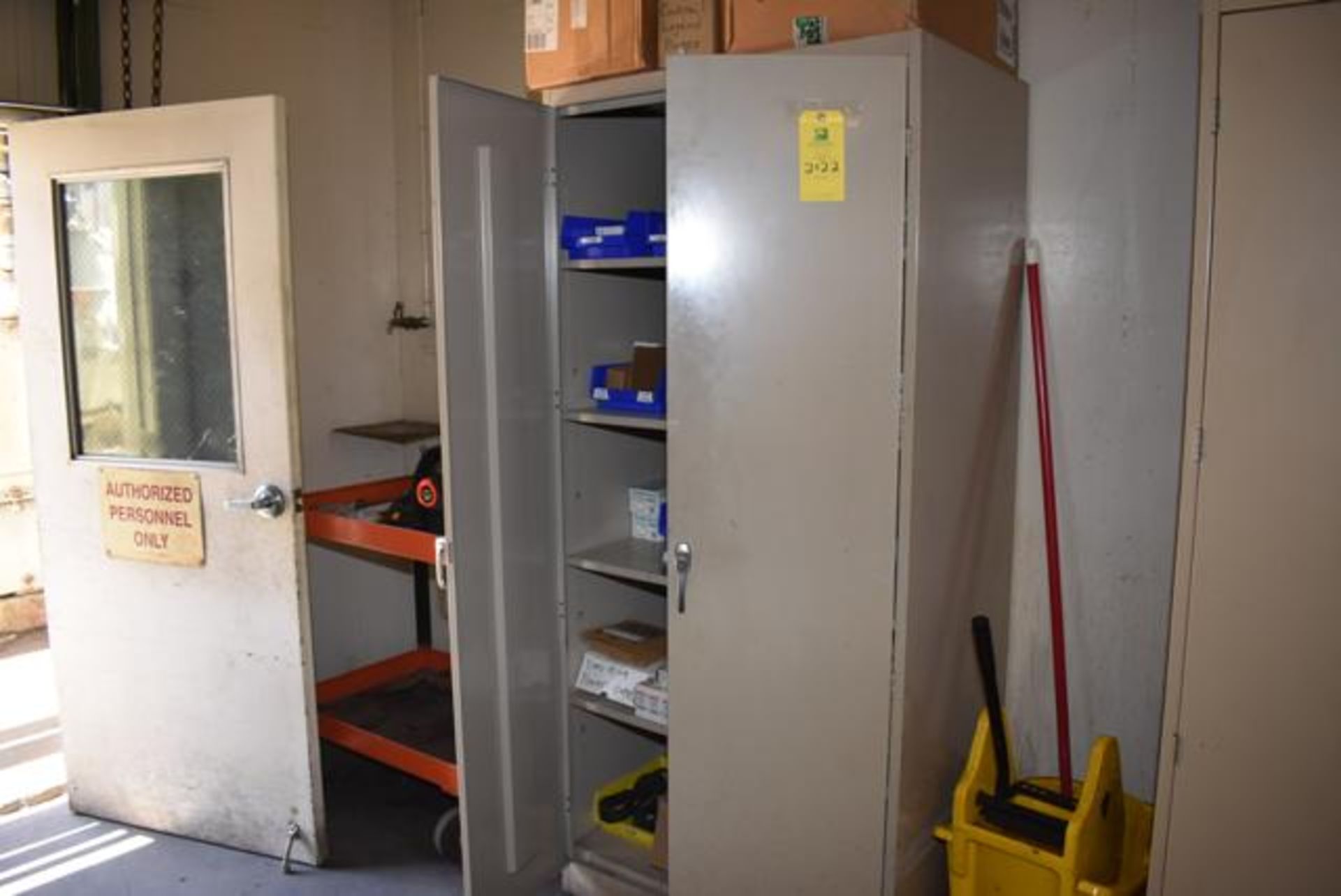 Tennesco 2-Door Cabinet w/Contents - Electrical Supplies, Siemens, ETN Components, RIGGING FEE: $100