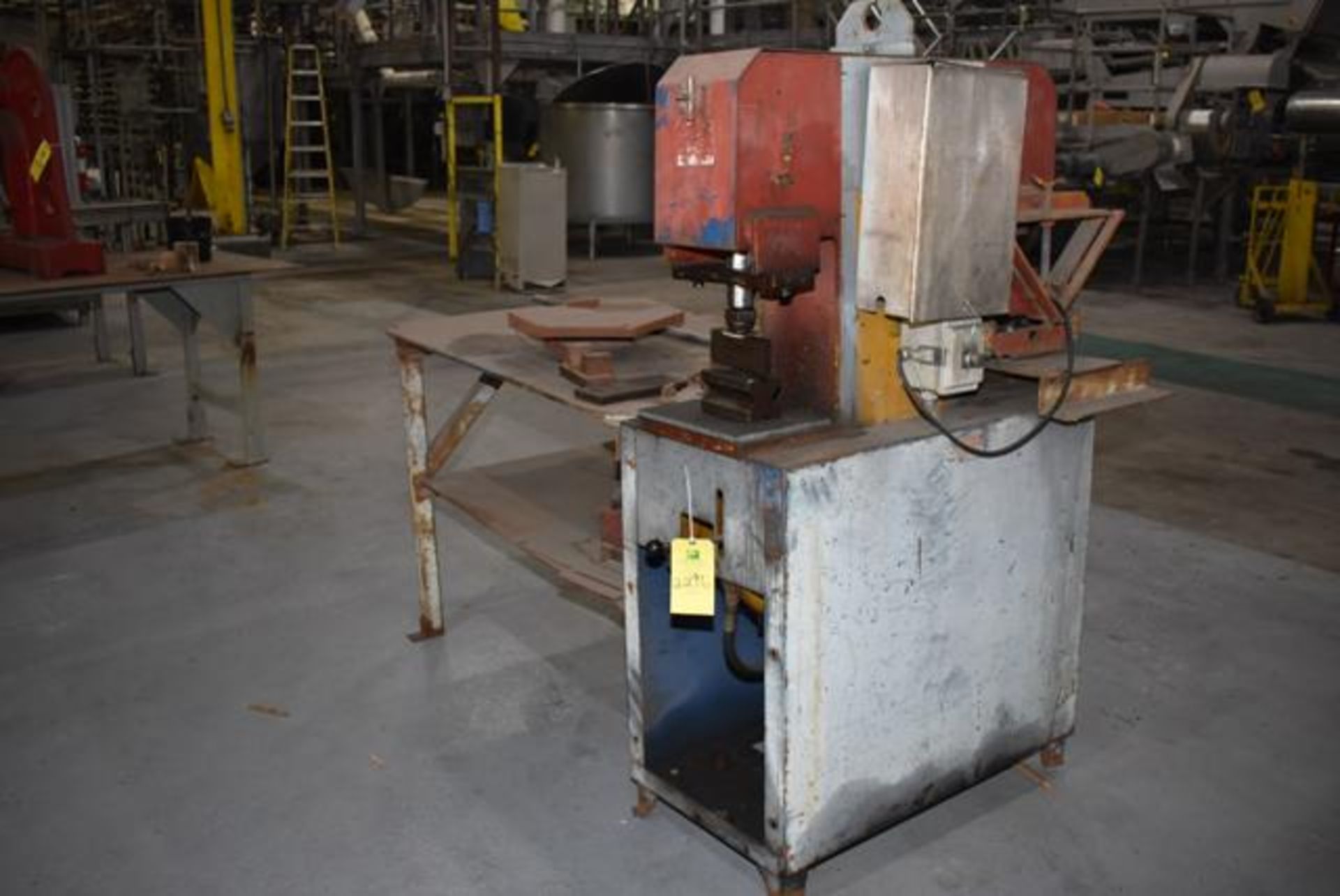 Springwater Model 30/30 Ironworker, Rated 30 Ton Punch, Press Brake Tooling, Steel Table