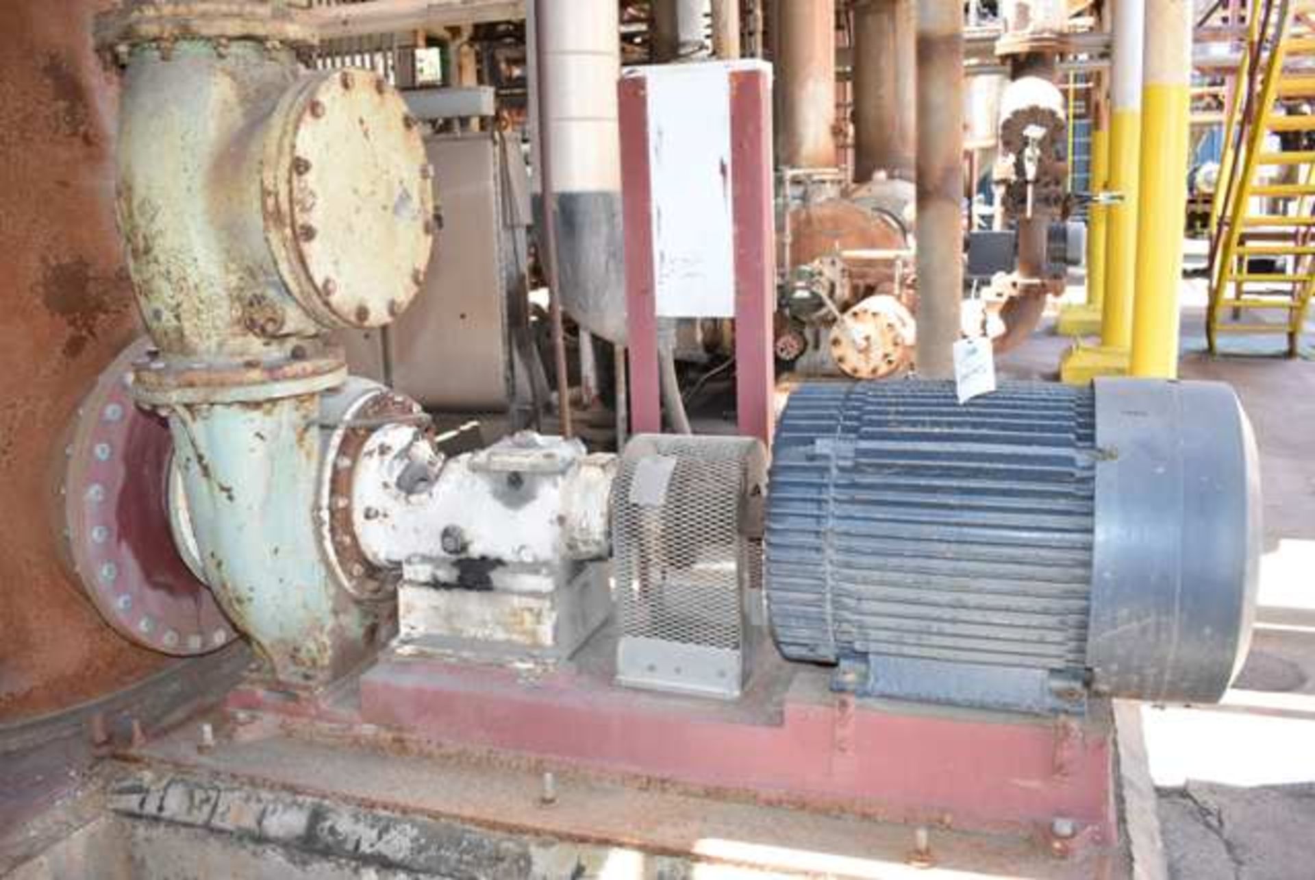 125 HP Motor & Pump, 1200 RPM/460 Volt, RIGGING FEE: $175