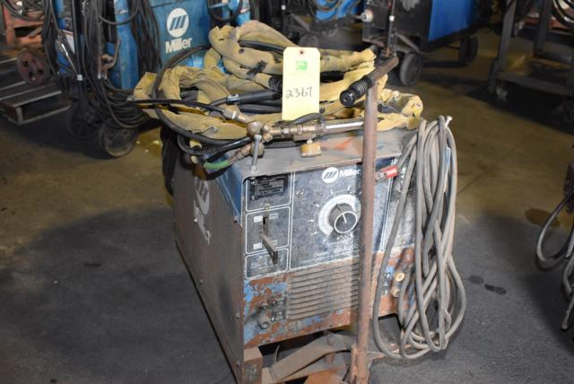 Miller Dialarc 250 Welder, Stock #901962, Cables, 4-Wheel Base, SN JK588652, RIGGING FEE: $50