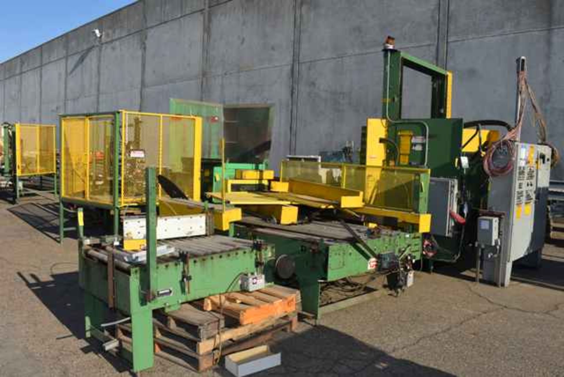 Columbia Stacker Model #SL-500 System, Yellow Tag Items, (7) Pieces, RIGGING FEE: $1000