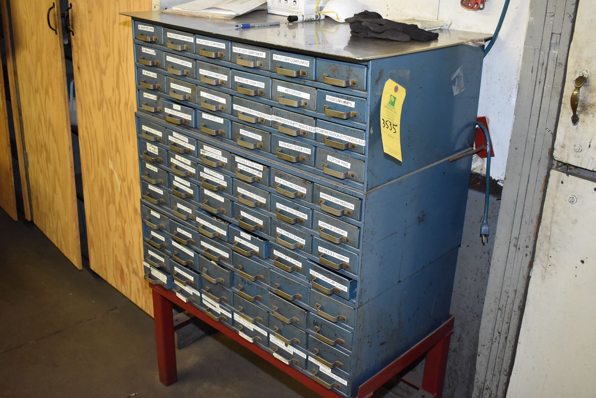 Palletizer Faster Cabinet w/Contents, RIGGING FEE: $15