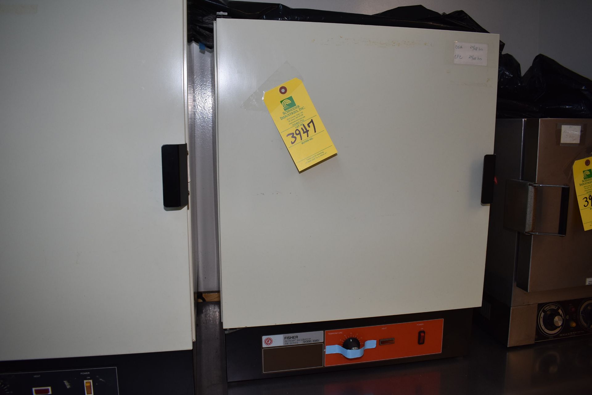 Fisher Model #230D/200 Series Isotemp Incubator, RIGGING FEE: $50