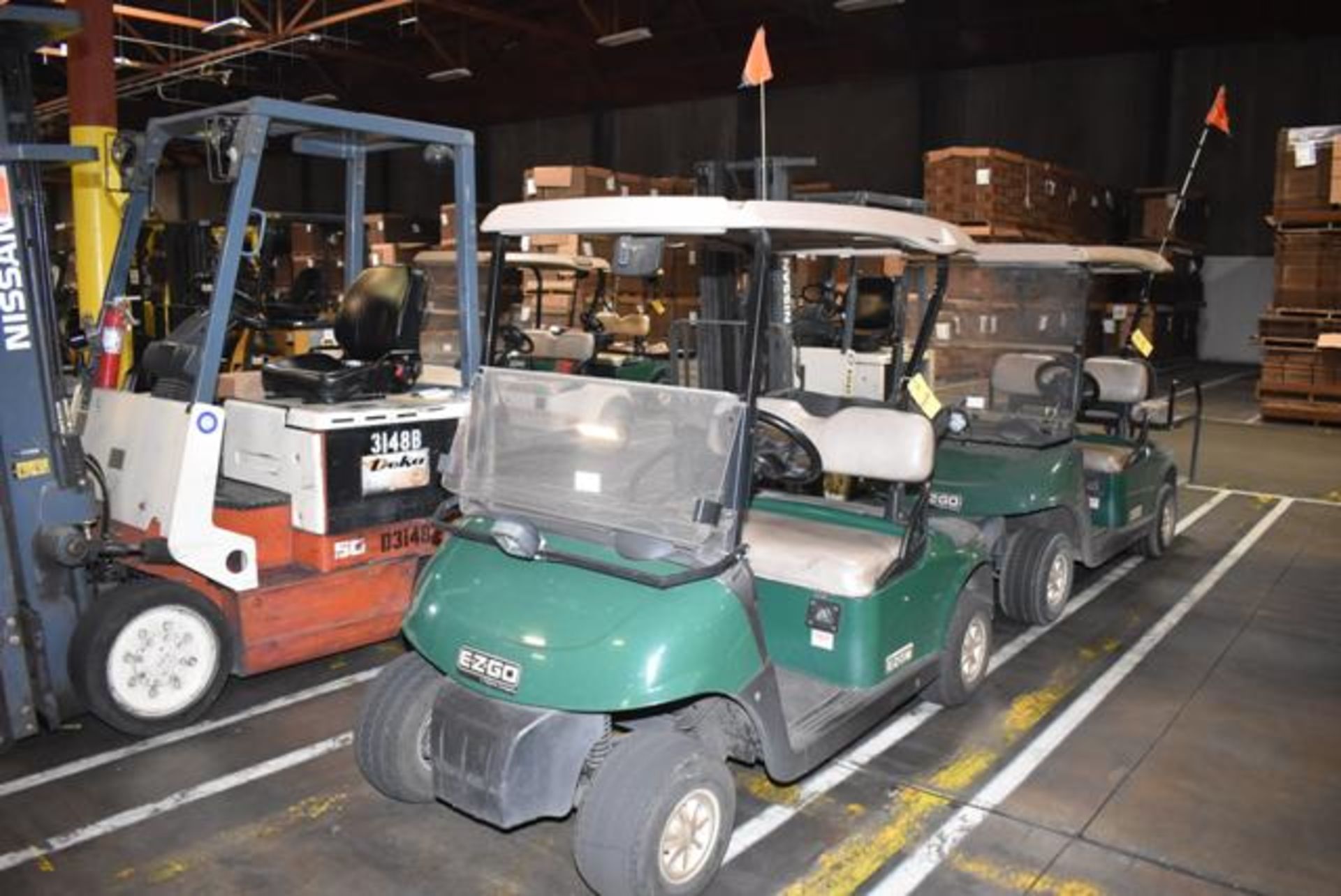 Textron RXV/E-Z-Go Electric 4-Wheel Golf Cart, RIGGING FEE: $45