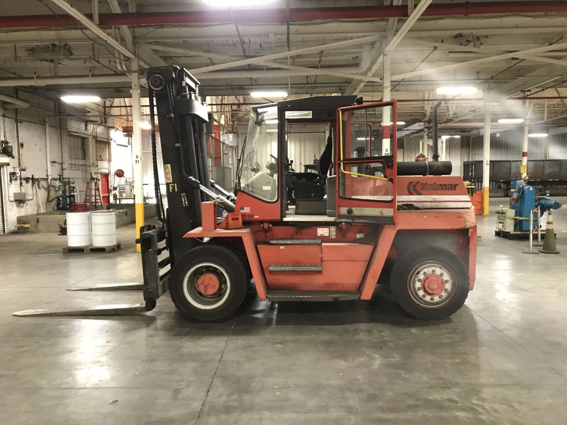 Kalmar Heavy Duty Fork Truck, Model #DCD 90-6, Serial #T331031031, Weight 14460 KG, Height 3500mm